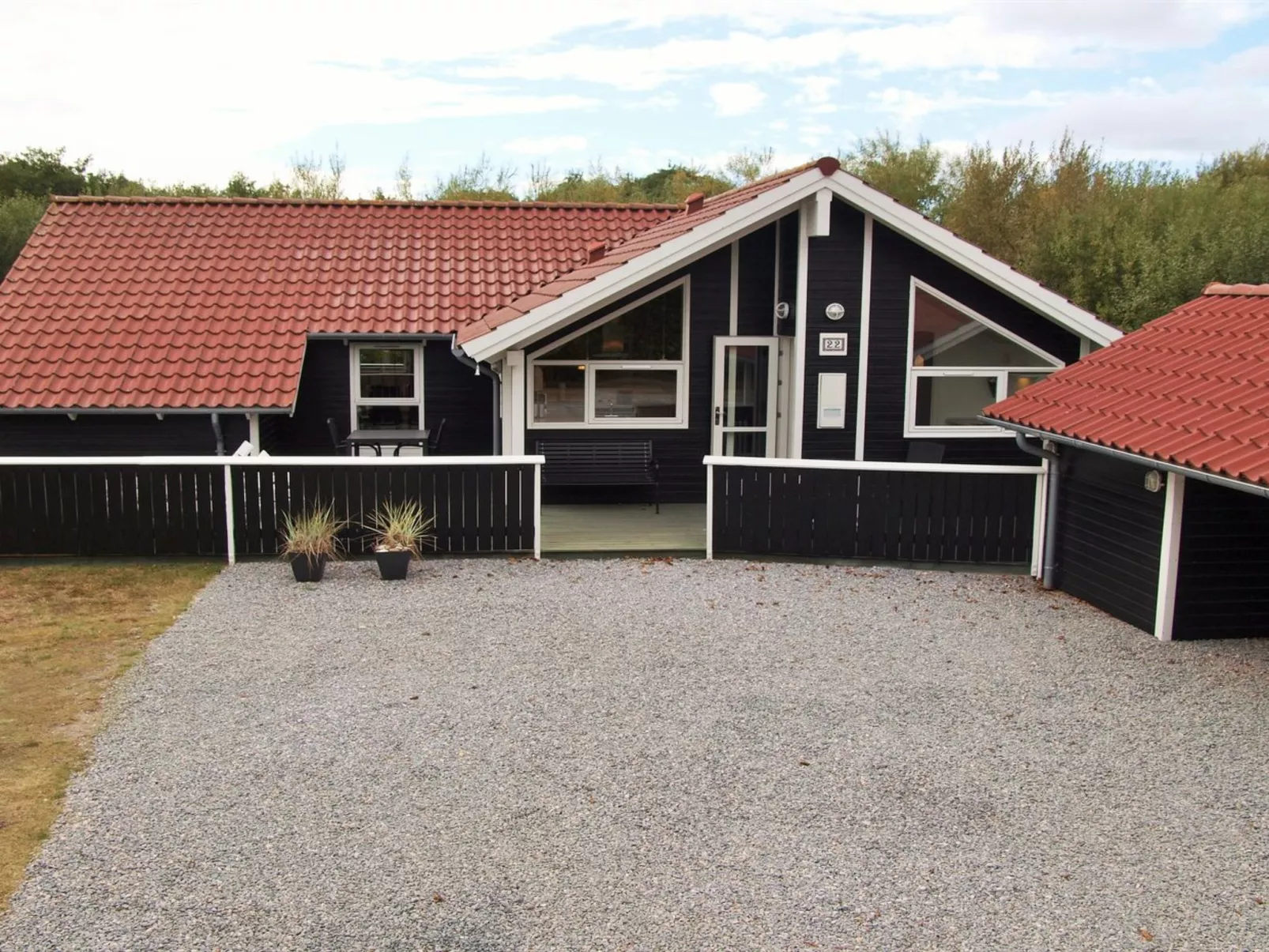 "Germaine" - 1.2km from the sea-Buiten