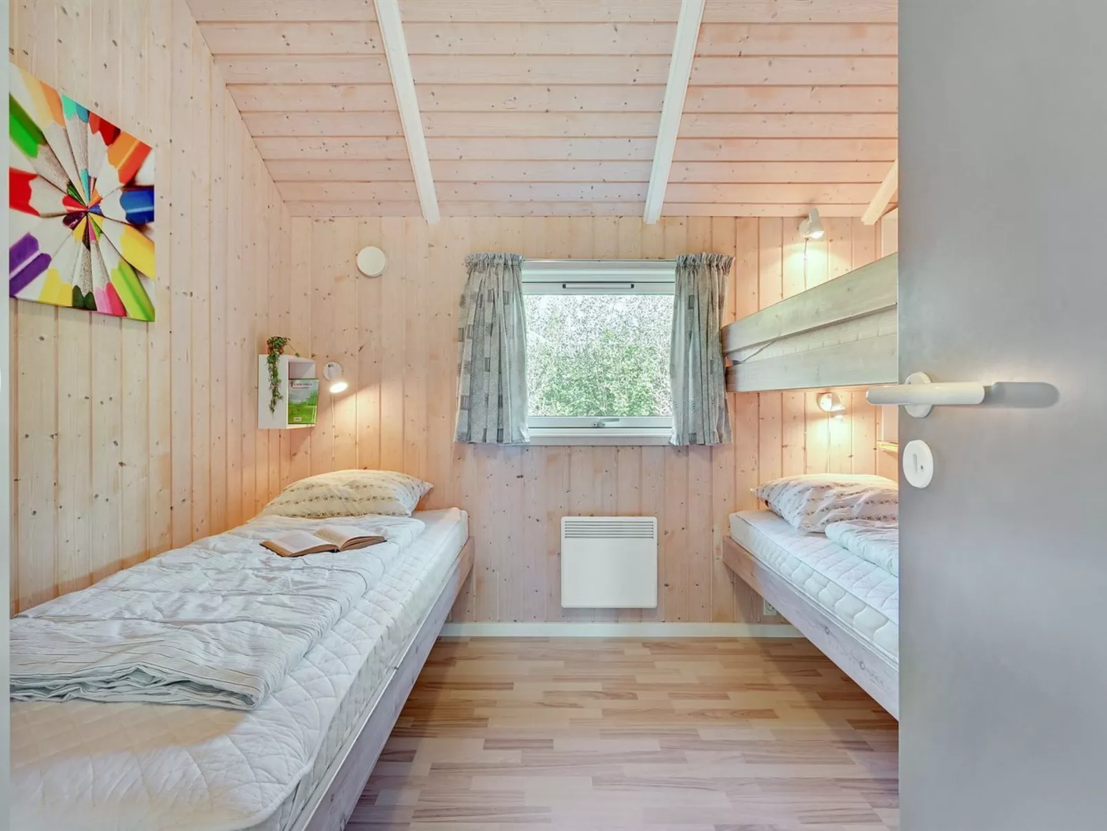 "Germaine" - 1.2km from the sea-Binnen