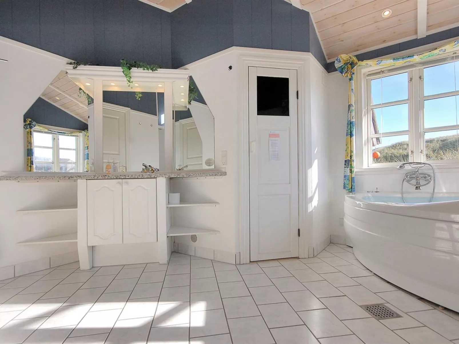 "Kasperi" - 250m from the sea-Binnen