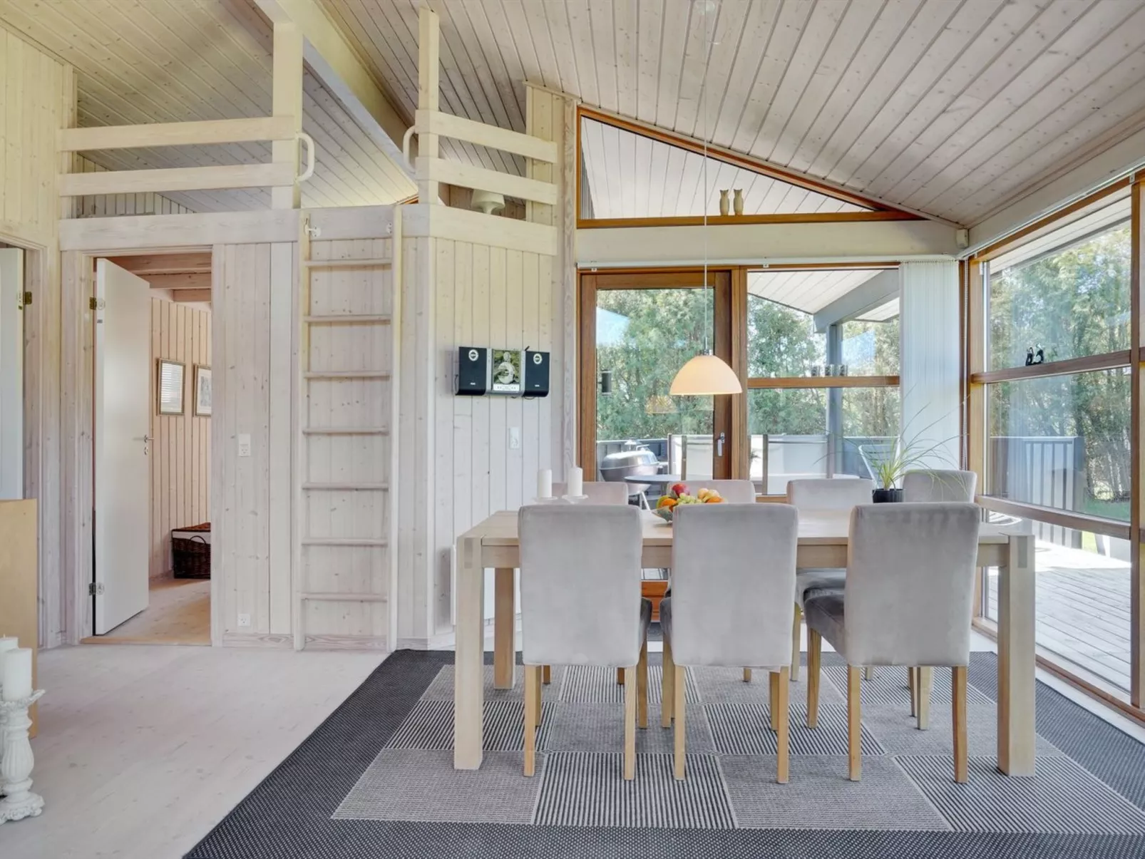 "Jelin" - 2.5km from the sea-Binnen