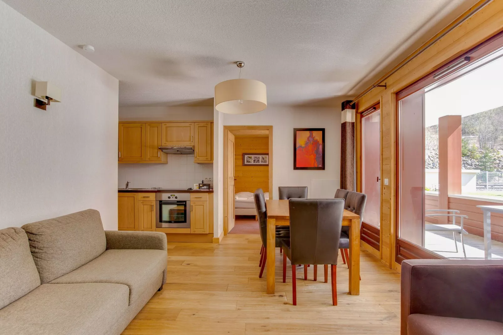 Modern appartement gelegen in authentiek Savoyaards bergdorp-Woonkamer