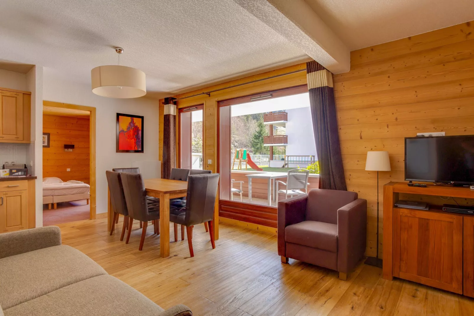 Modern appartement gelegen in authentiek Savoyaards bergdorp-Woonkamer