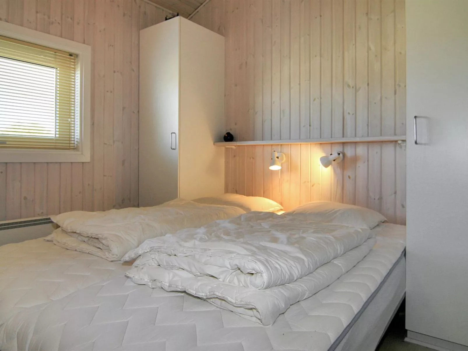 "Ferdine" - 1.5km from the sea-Binnen