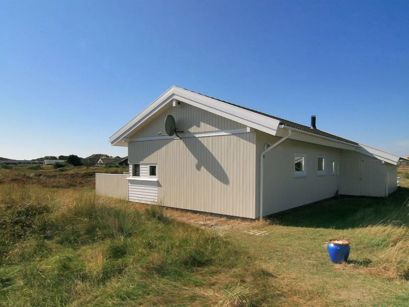 "Ferdine" - 1.5km from the sea-Buiten