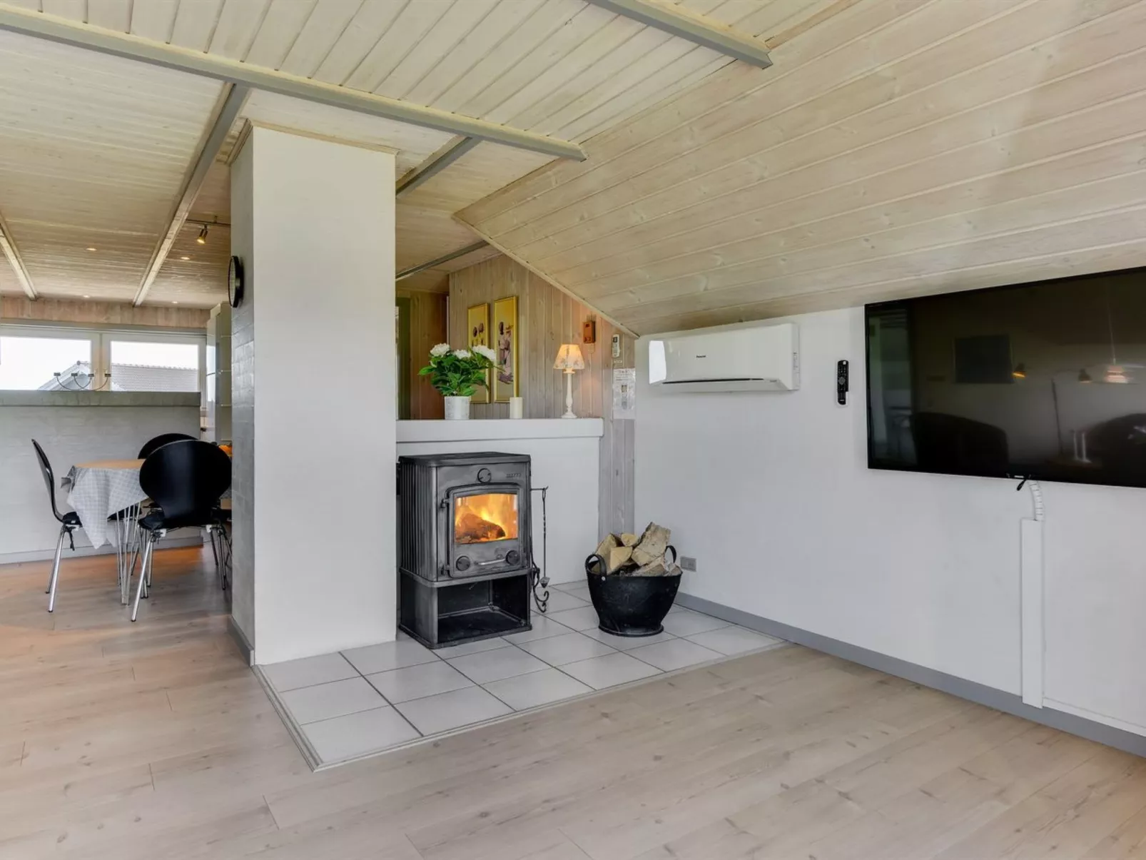 "Atti" - 2.5km from the sea in Western Jutland-Binnen