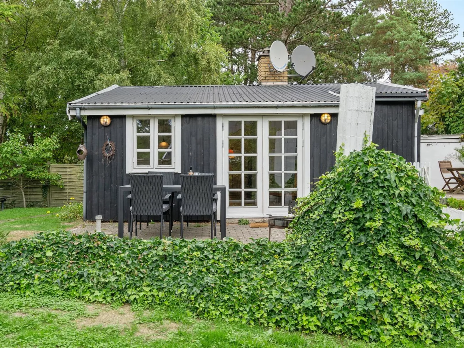 "Carly" - 100m from the sea-Buiten