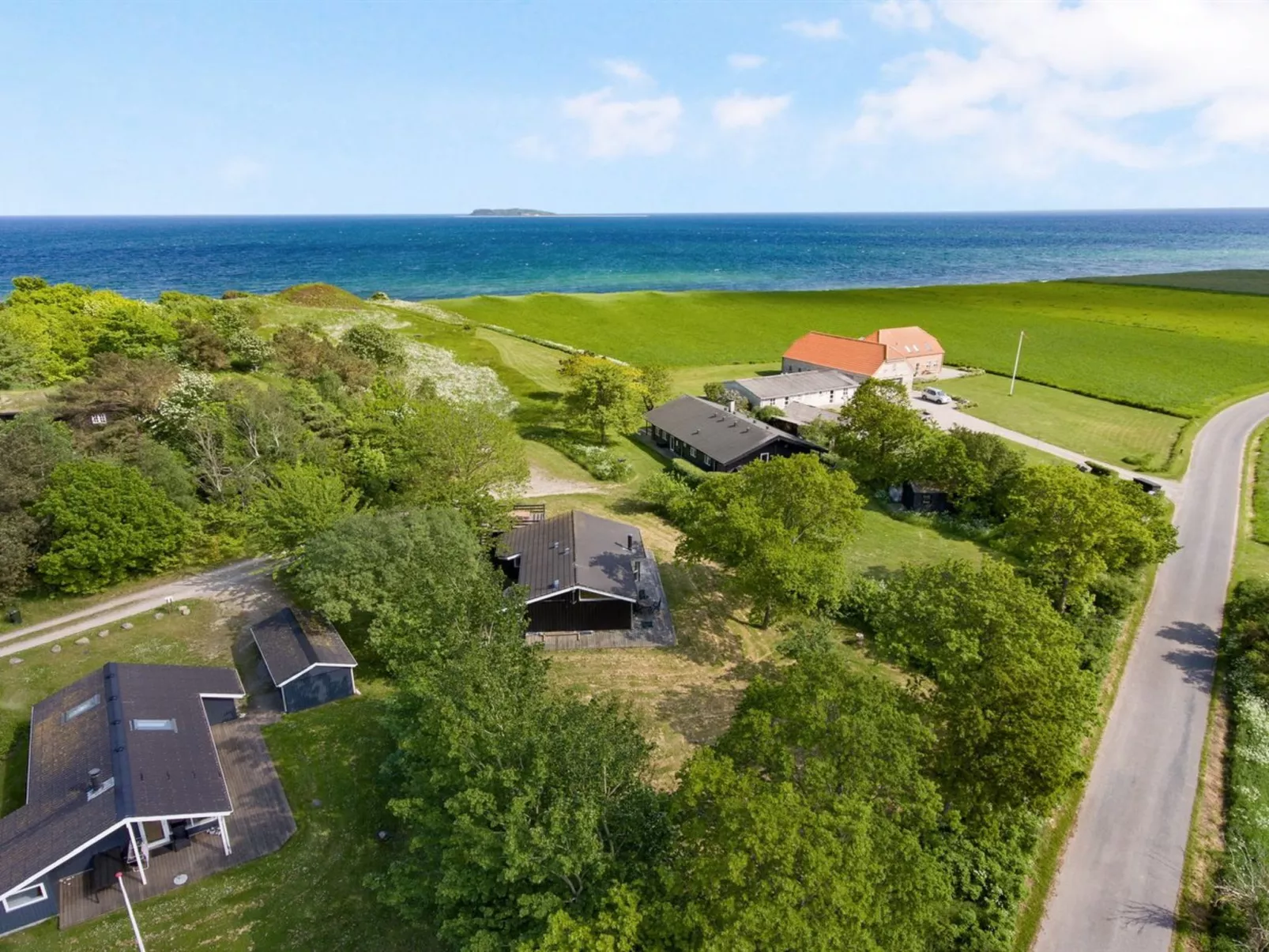 "Lilla" - 120m from the sea-Buiten