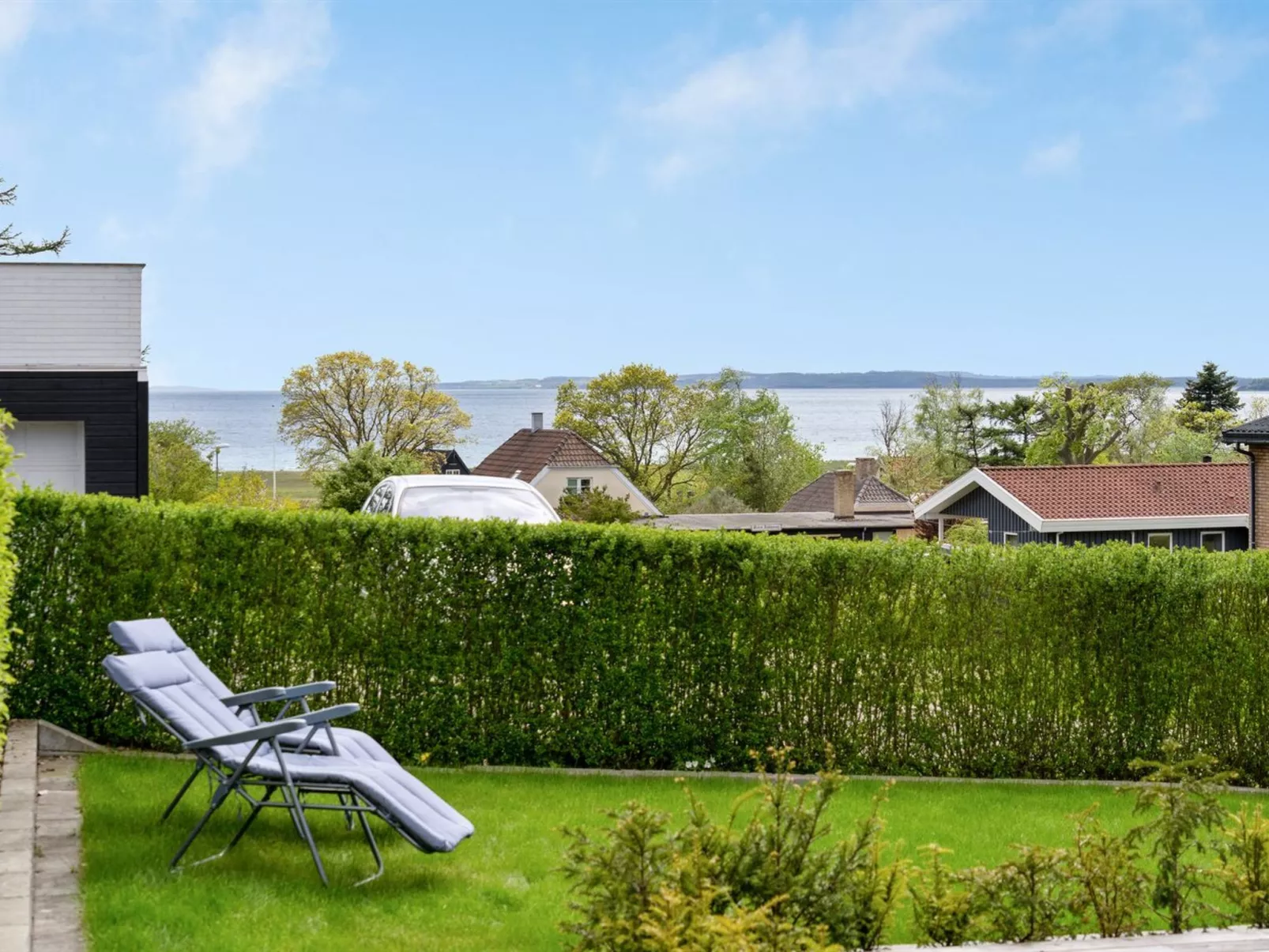 "Øgoti" - 250m from the sea-Buiten