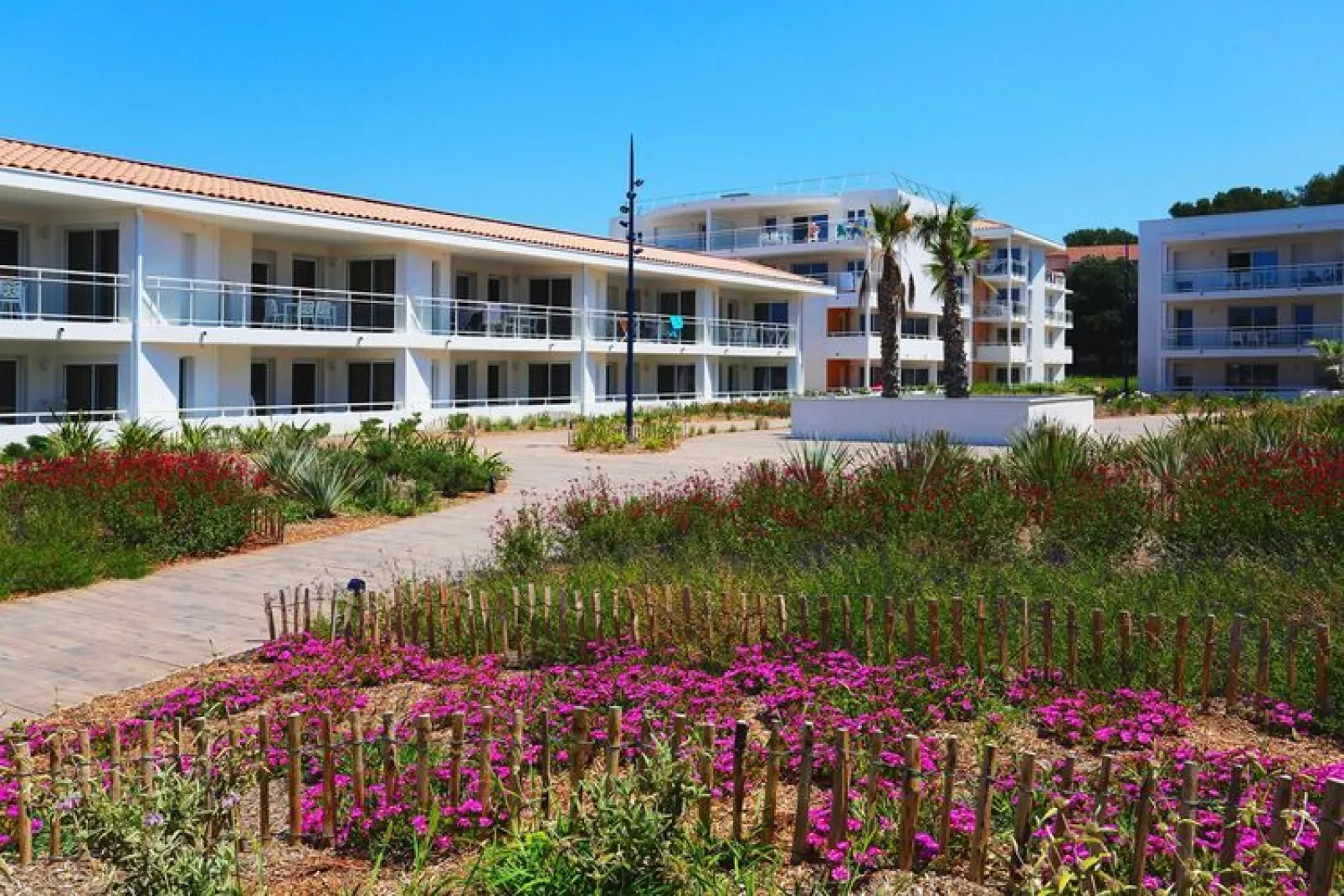 Residence Le Cap Azur / Saint-Mandrier-sur-Mer // T2/4-T2/4