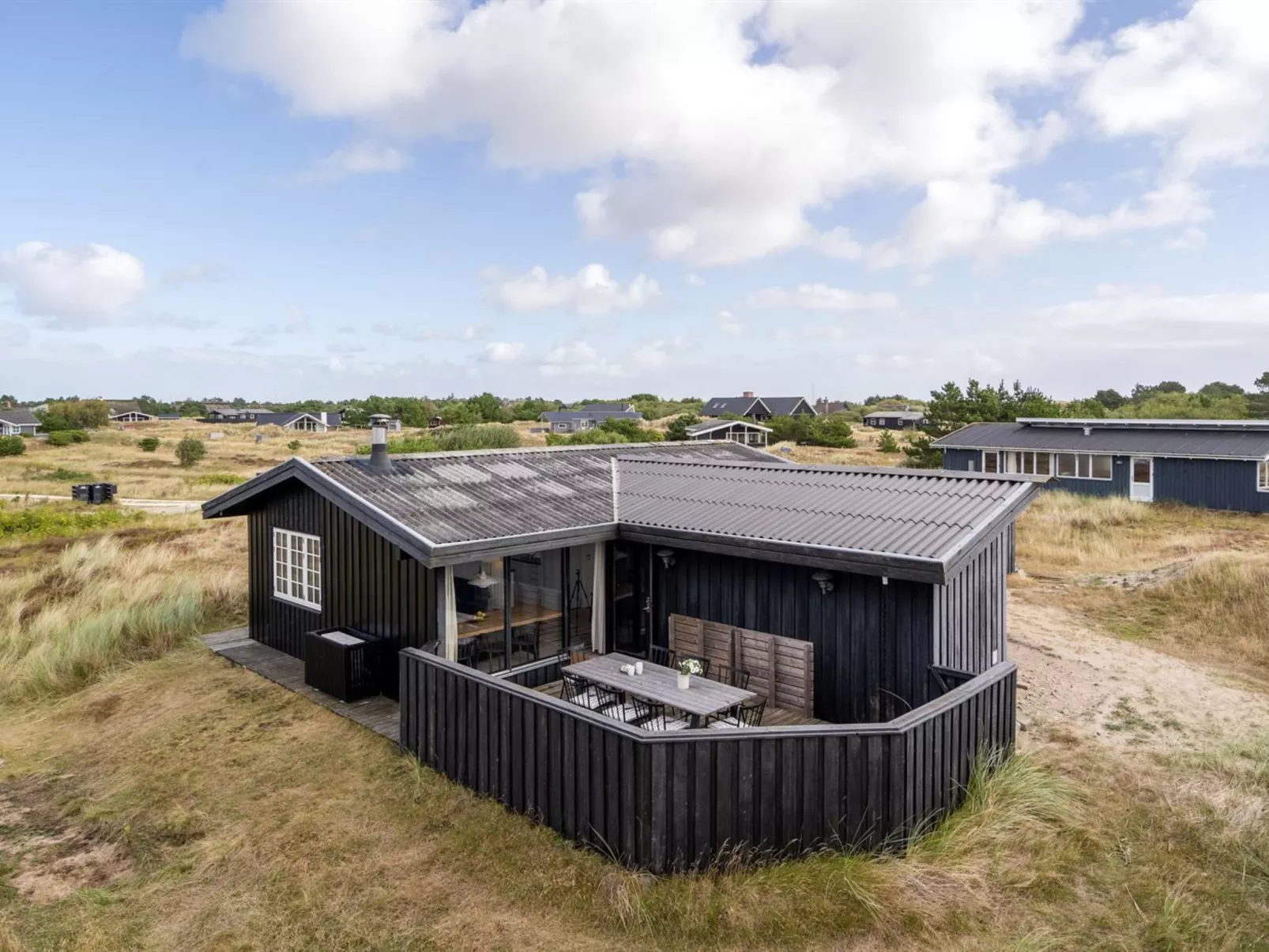 "Aleksi" - 500m from the sea-Buiten