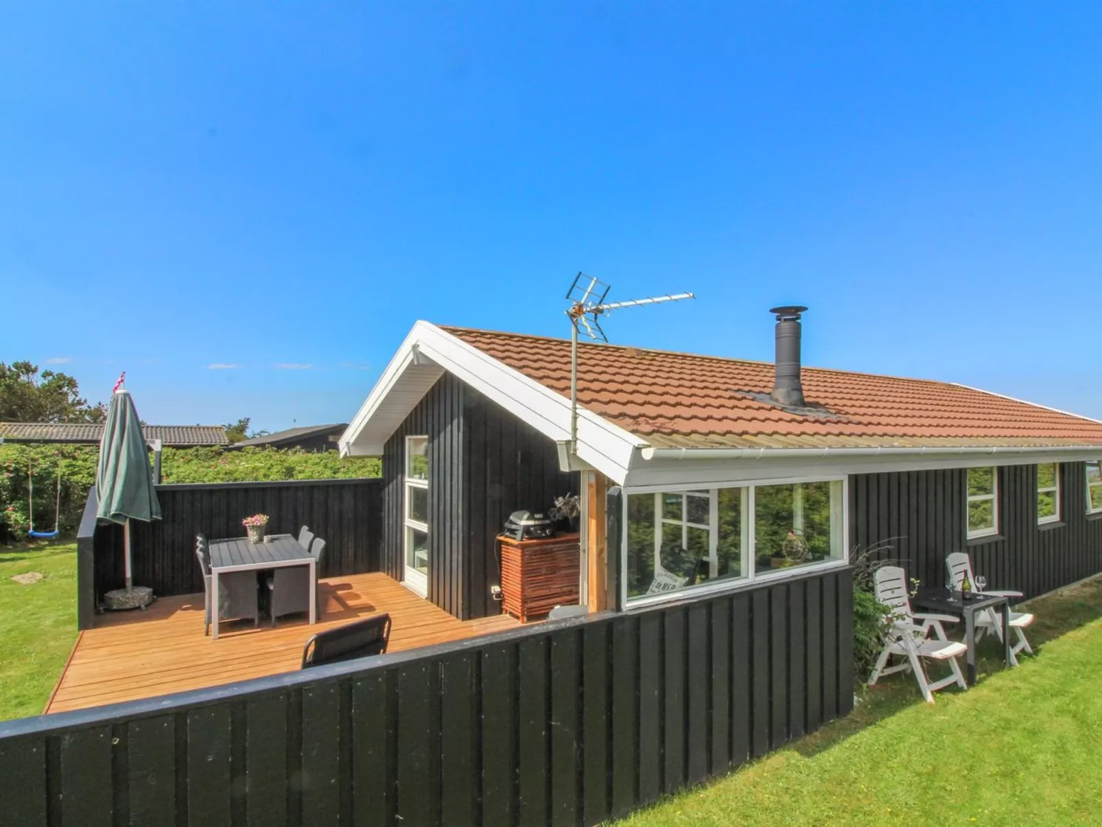 "Myriam" - 200m from the sea-Buiten