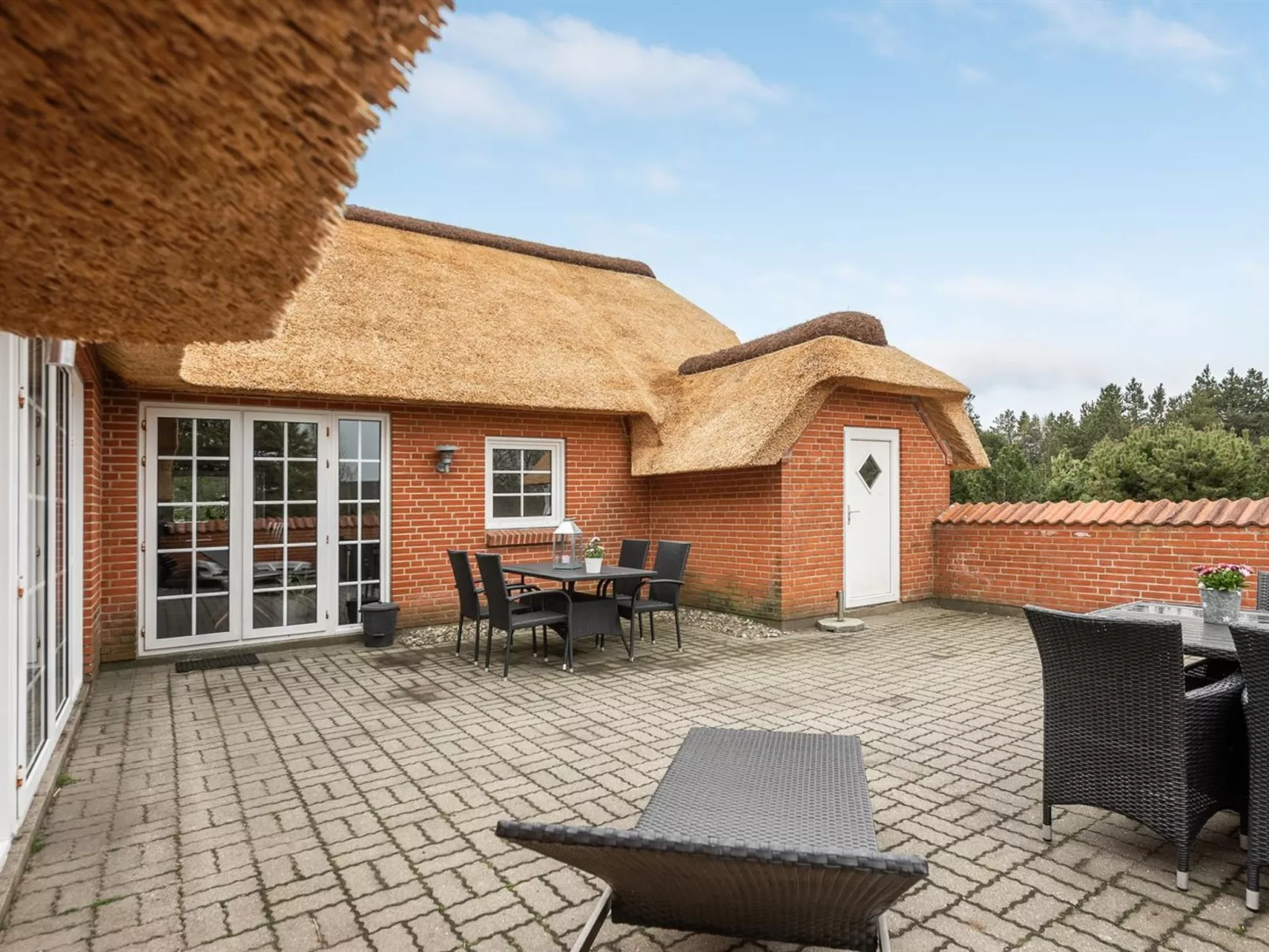 "Artan" - 2.6km from the sea-Binnen