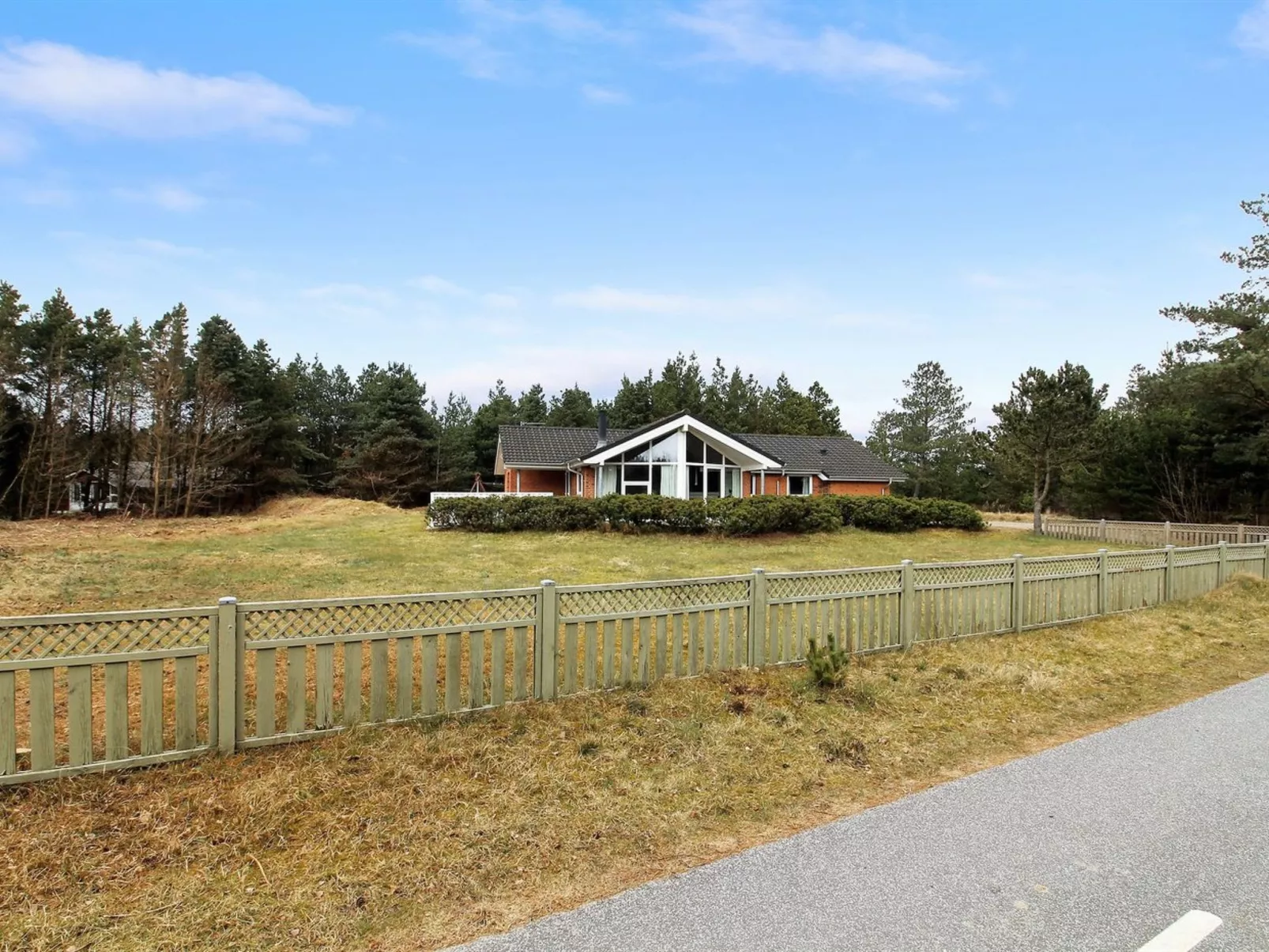"Taisto" - 1.8km from the sea-Binnen