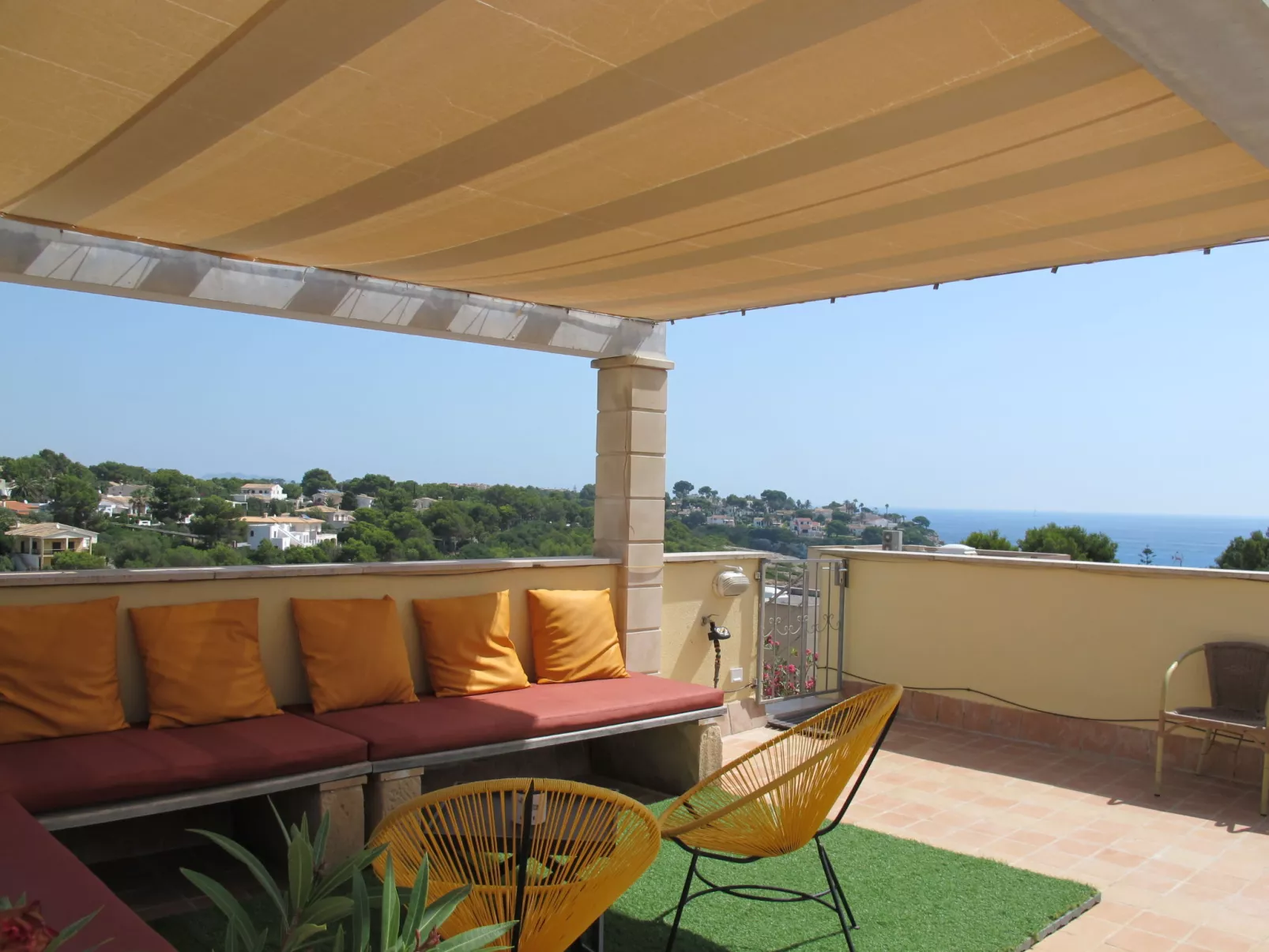 Penthouse Las Palmeras-Buiten