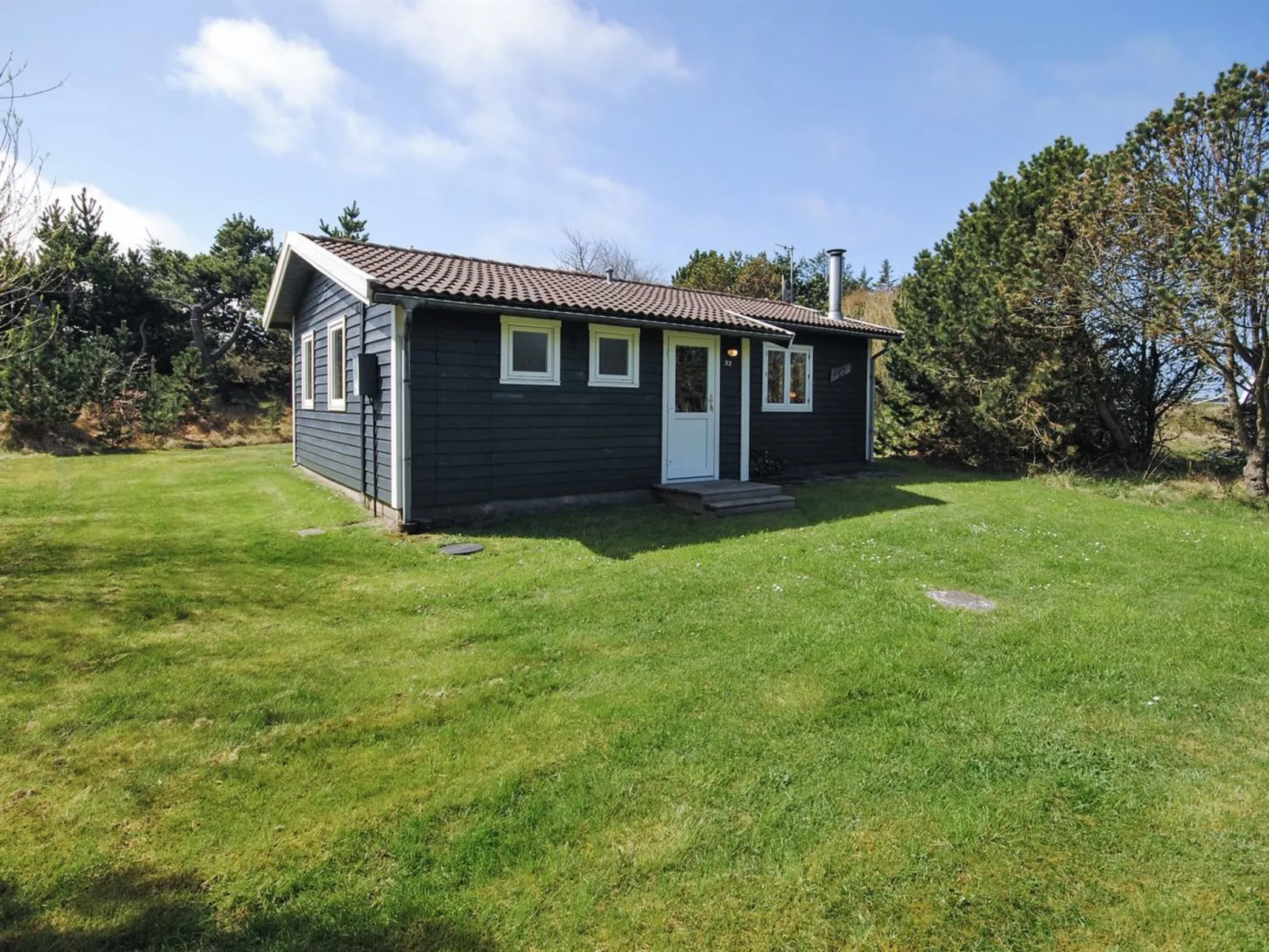 "Lökea" - 800m from the sea-Binnen