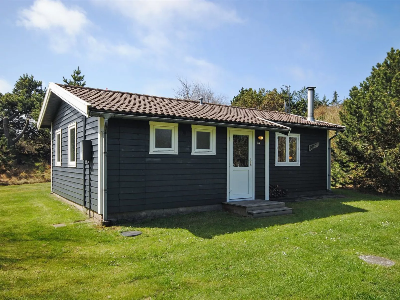 "Lökea" - 800m from the sea-Binnen