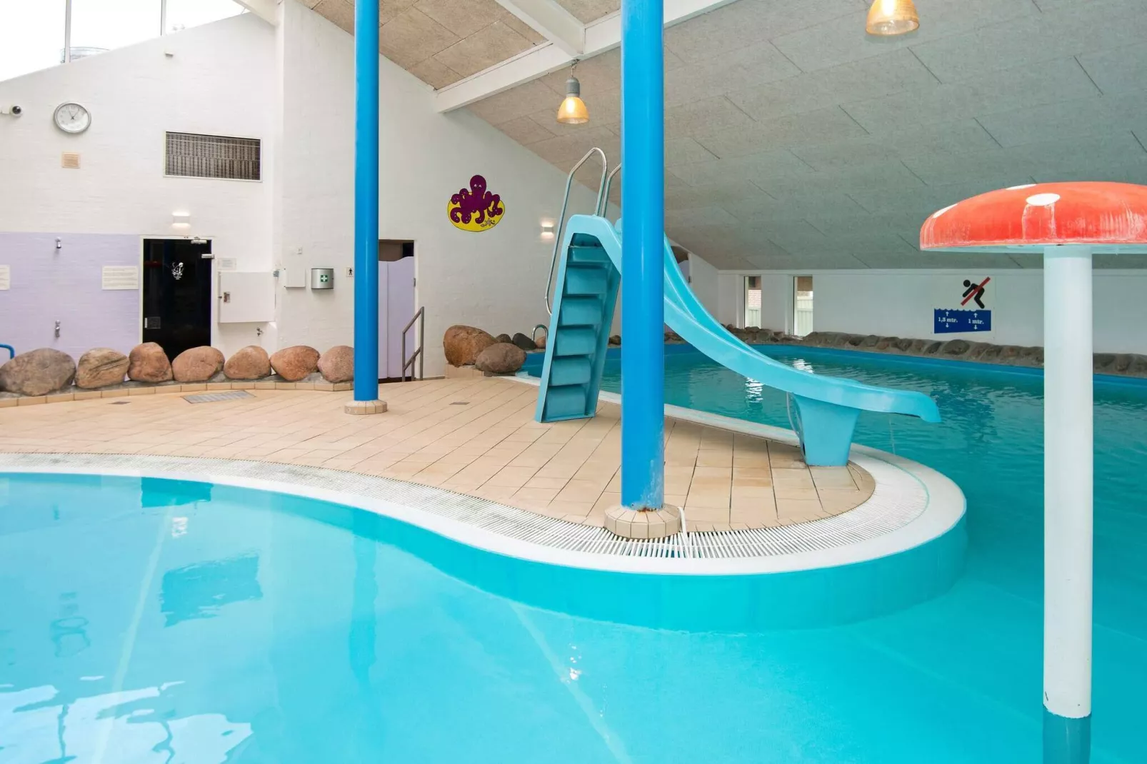 6 persoons vakantie huis op een vakantie park in Hemmet-Zwembad