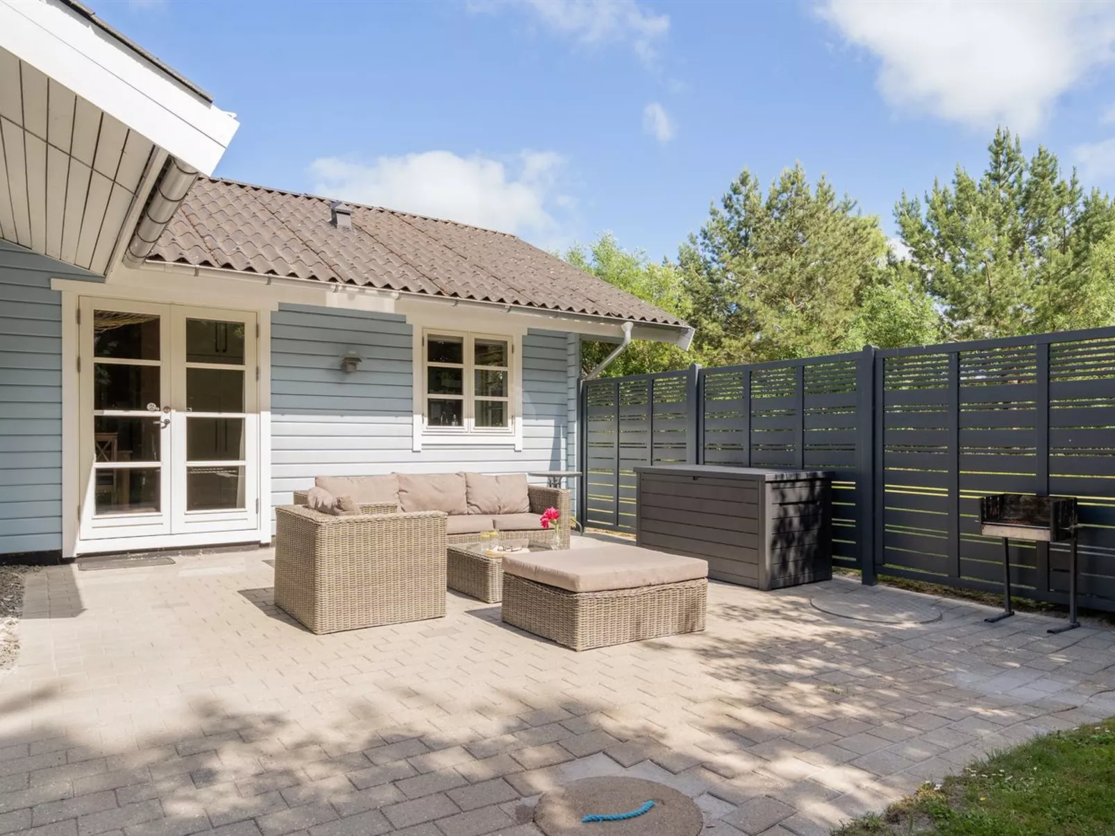 "Aldis" - 300m from the sea-Buiten