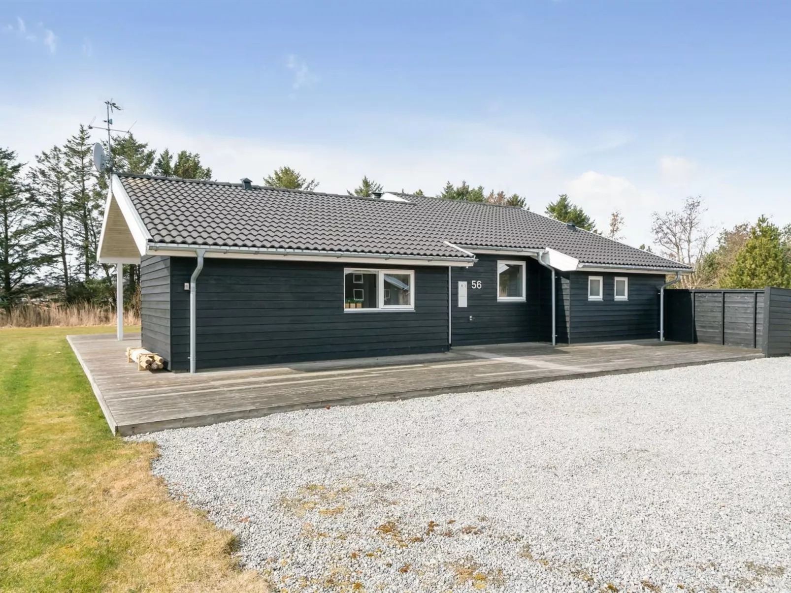 "Hampus" - 500m from the sea-Binnen