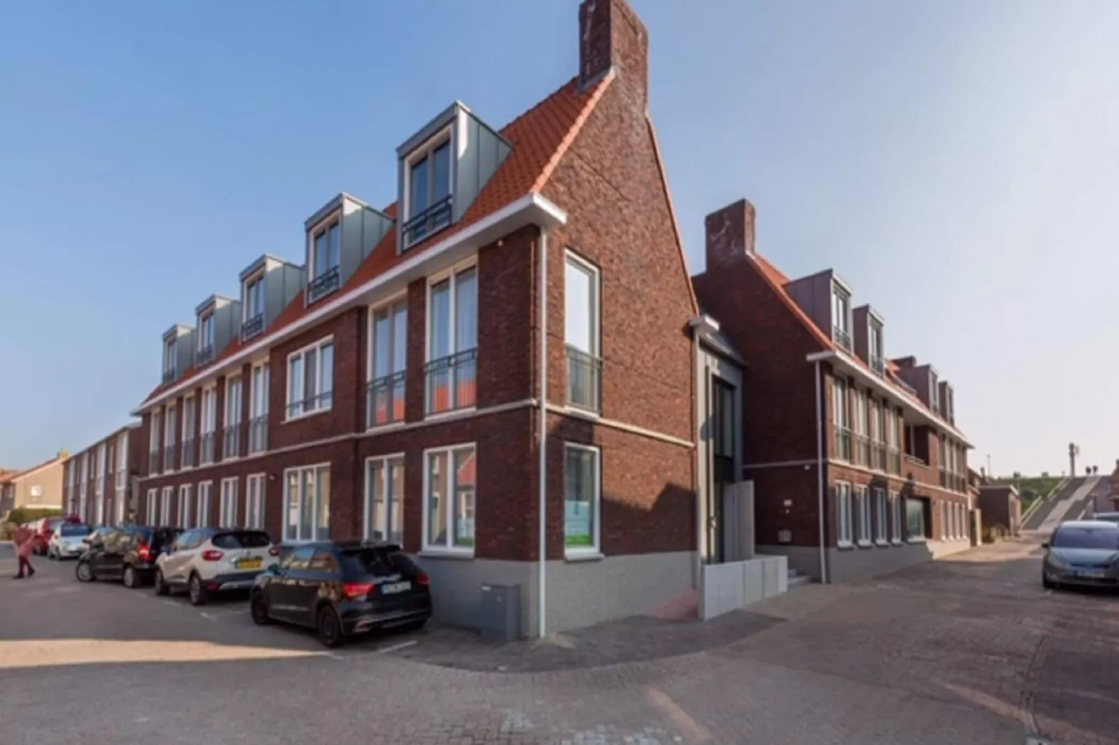 Aparthotel Zoutelande - Luxe 2-persoons comfort appartement-Buitenkant zomer