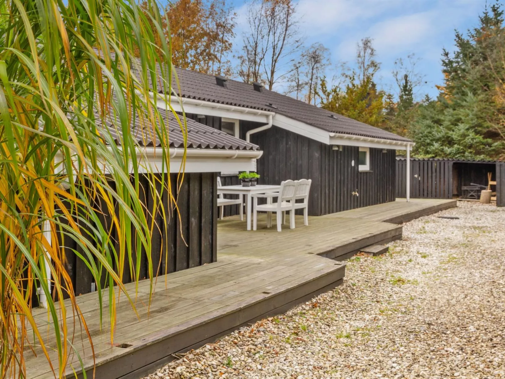 "Hielm" - 1km from the sea-Buiten