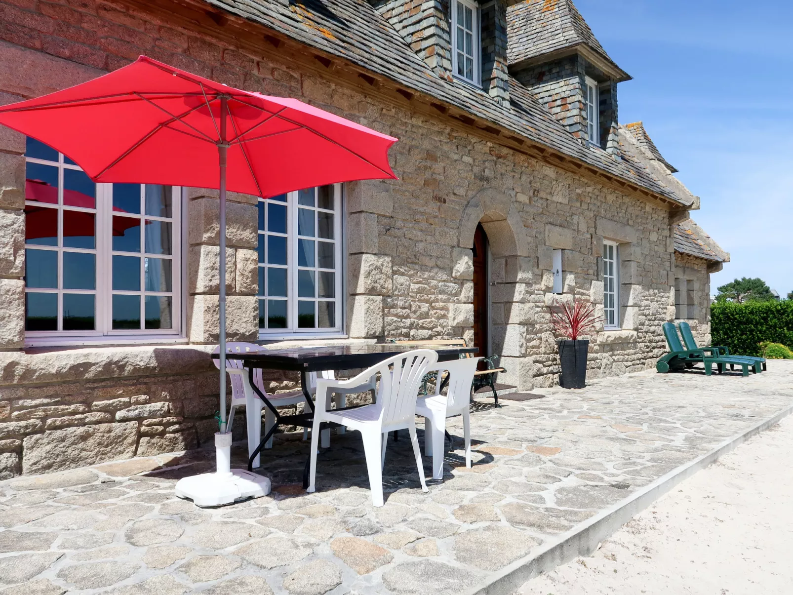 Villa de la Côte des Sables-Buiten