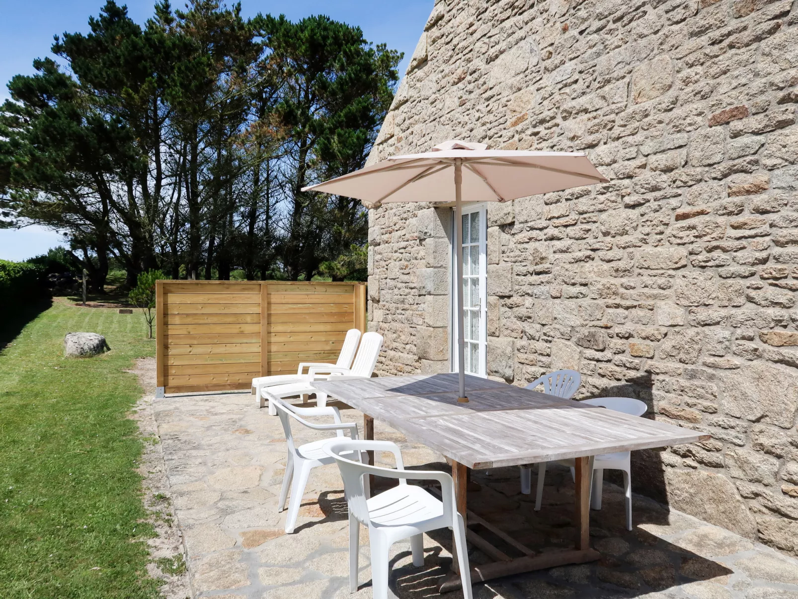 Villa de la Côte des Sables-Buiten