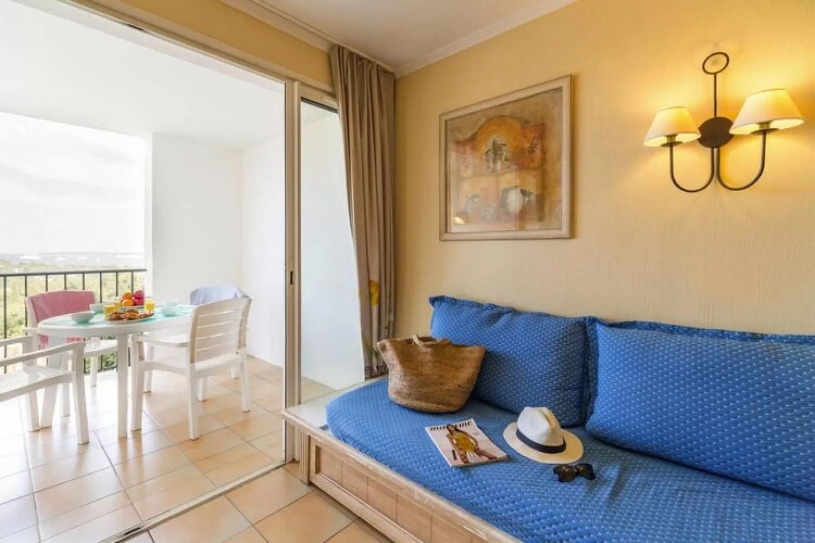 Residence Les Restanques du Golfe de St Tropez Grimaud - Appartement 5 personnes - 1 chambre - Vue mer Standard-Woonkamer