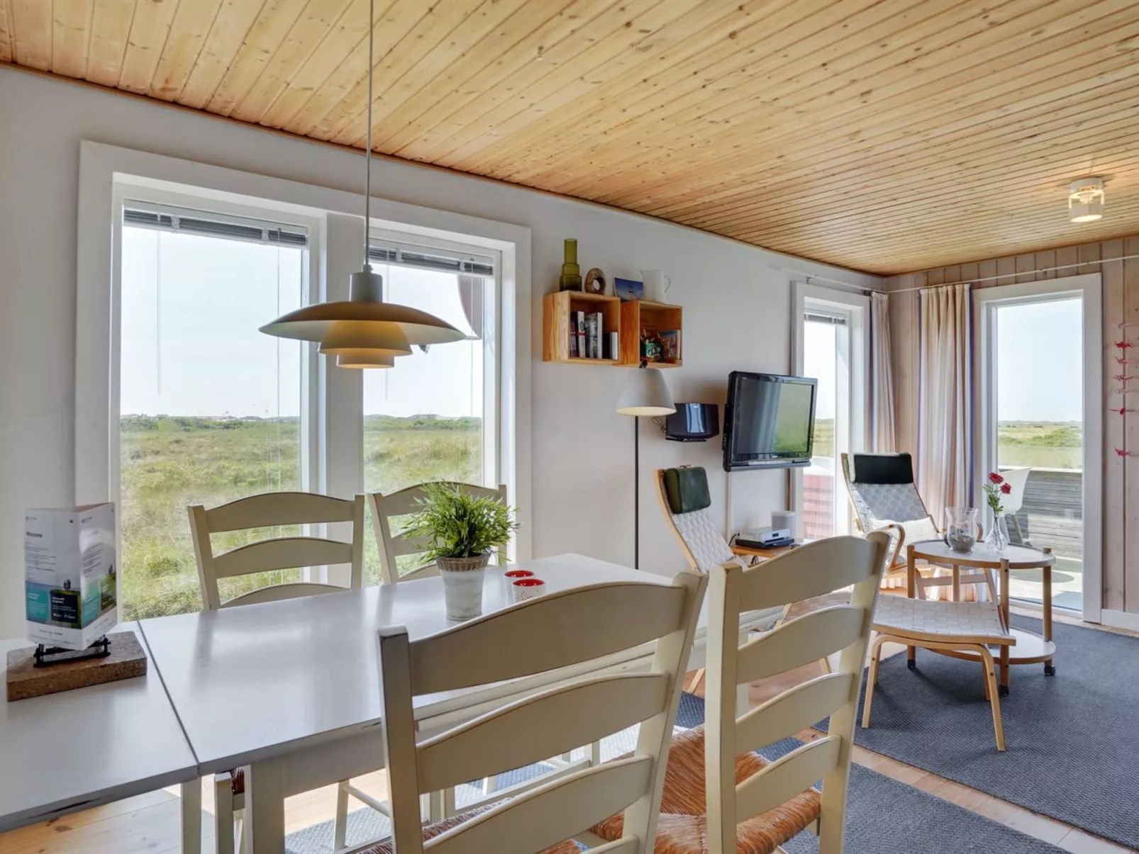 "Hermoth" - 300m from the sea-Binnen