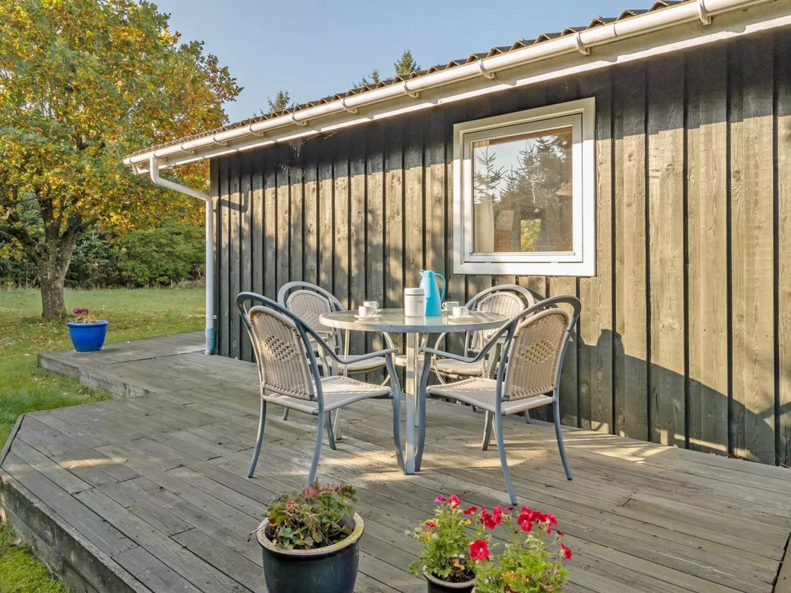 "Myrna" - 300m from the sea-Buiten