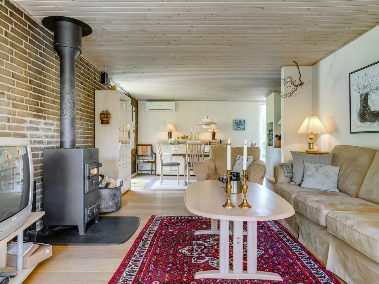 "Tjure" - 500m from the sea-Binnen