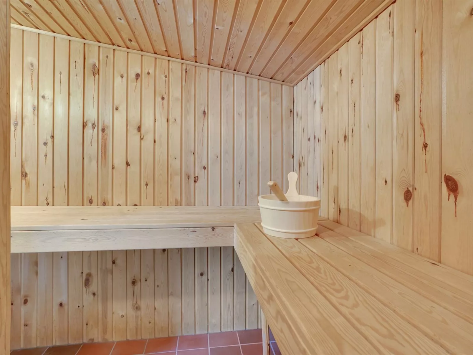 "Santuzza" - 3.9km from the sea-Binnen