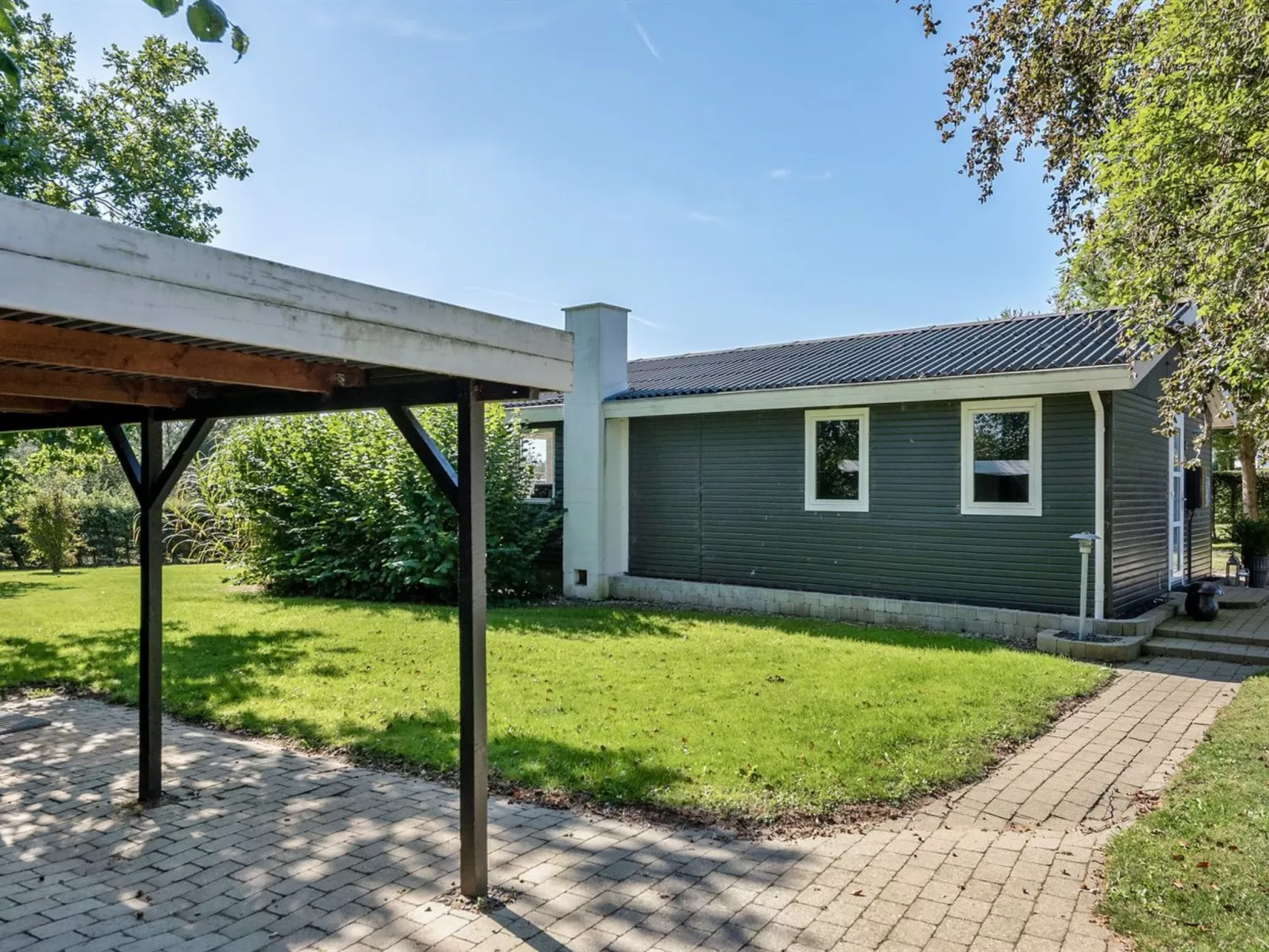 "Leandra" - 600m from the sea-Buiten