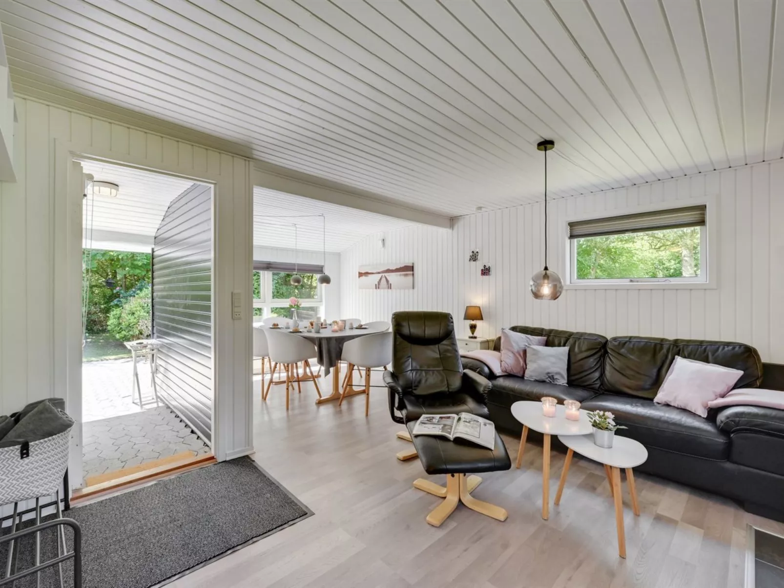 "Sanni" - 1.6km from the sea