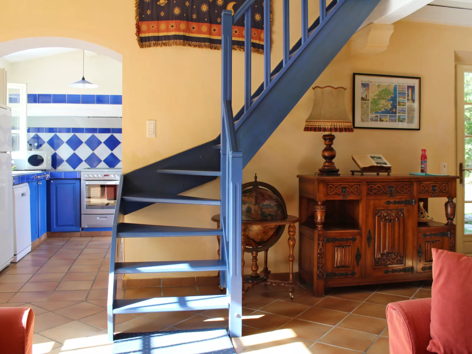 La Maison Bleue-Binnen