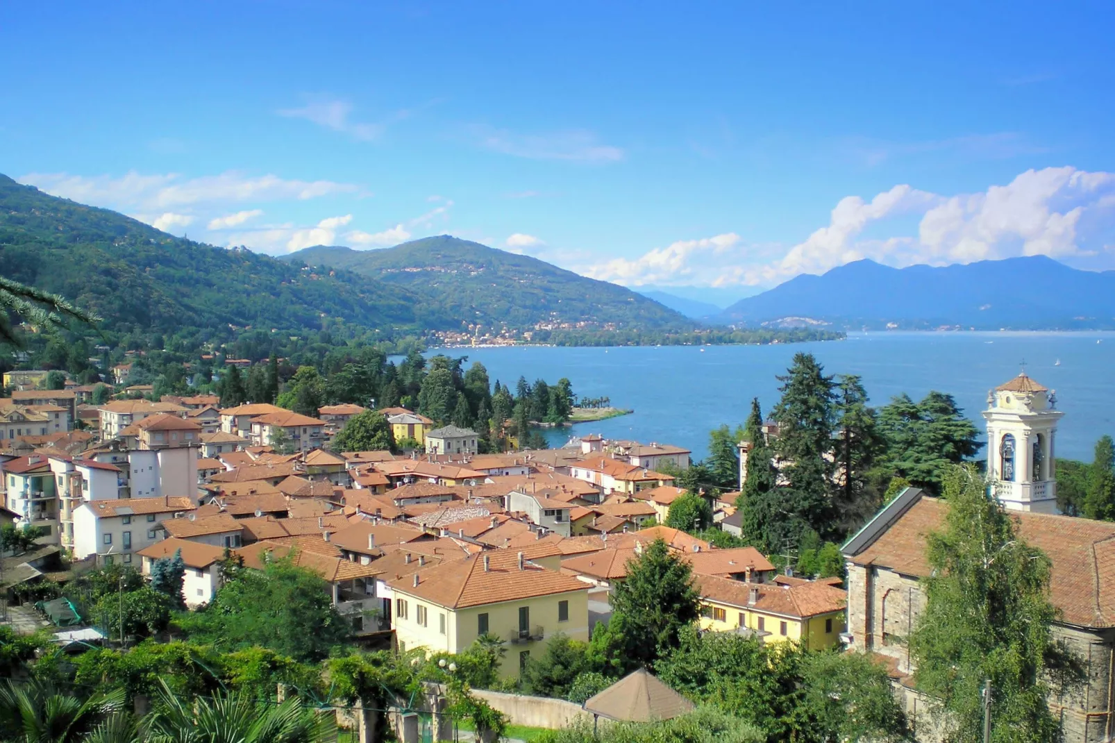 Casa Cristina Meina Centro 4-Gebieden zomer 1km