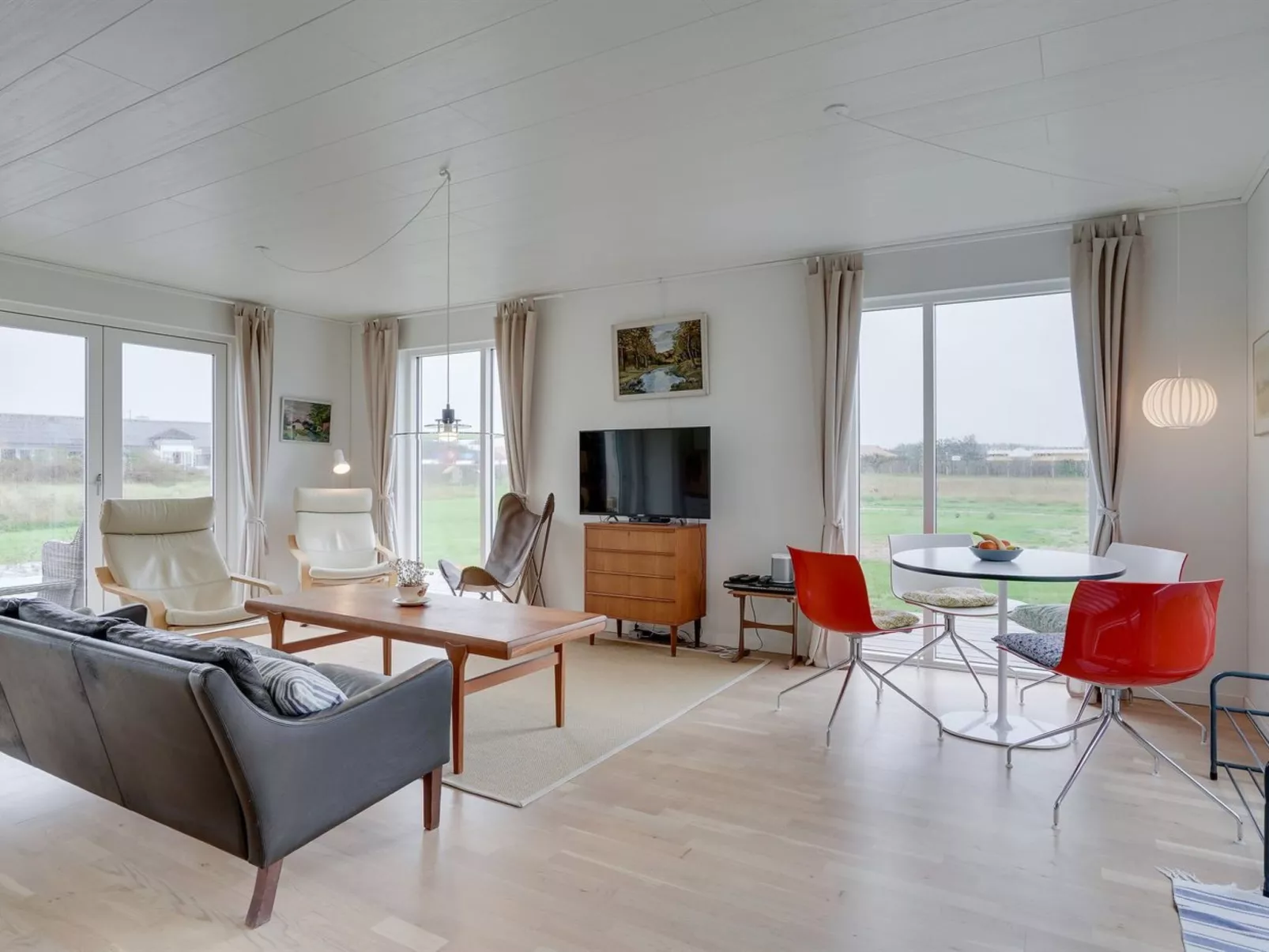 "Annina" - 500m from the sea-Binnen