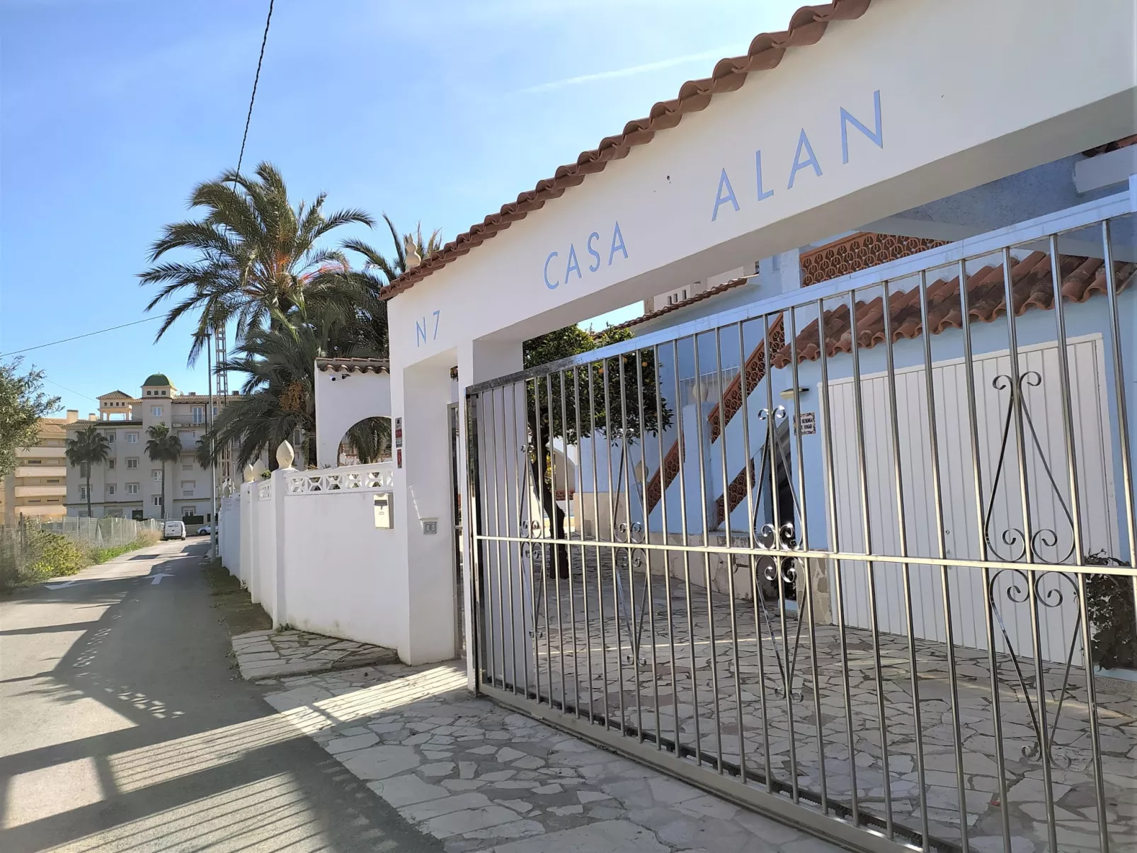 Alan-Buiten