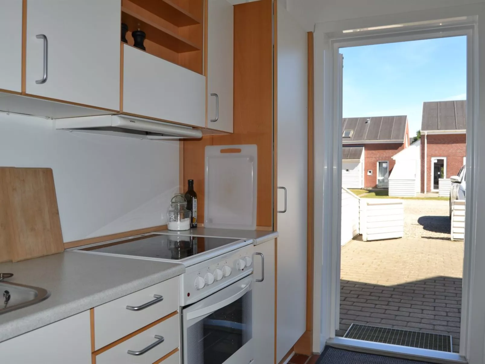 "Fraya" - 2.3km from the sea-Binnen