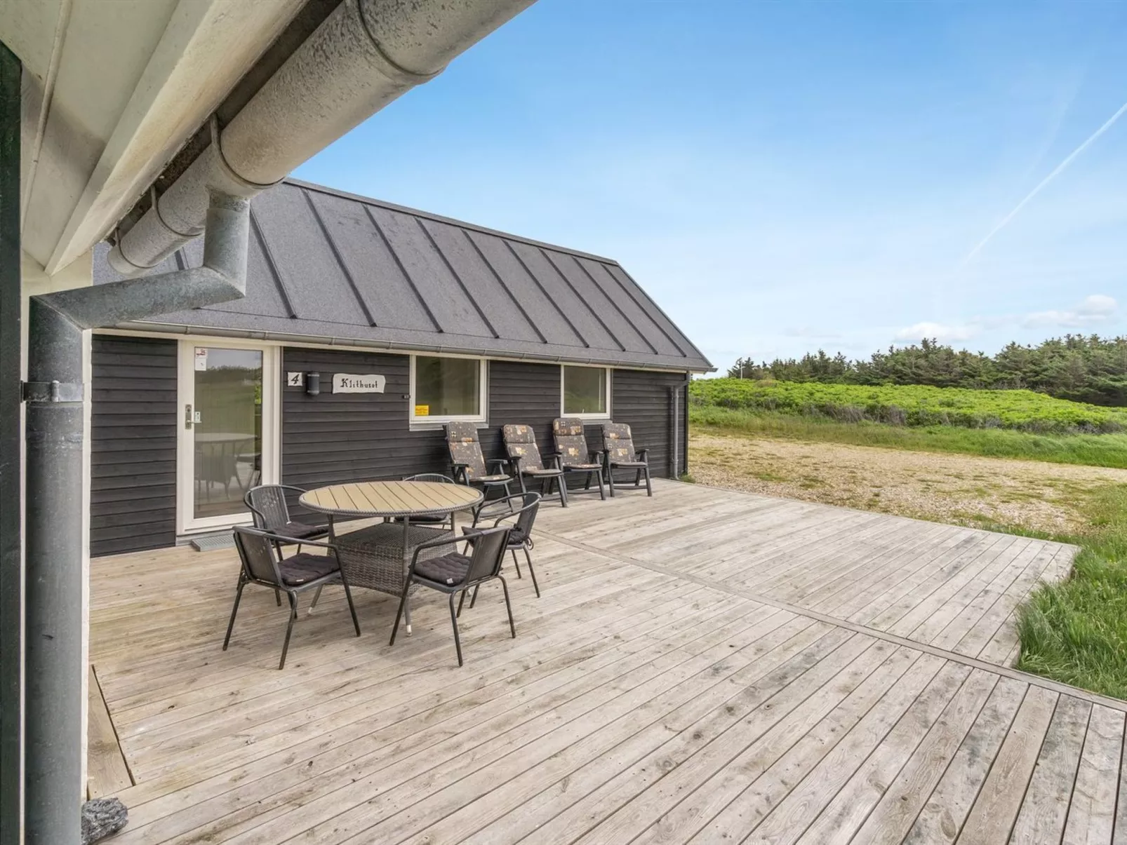 "Carelle" - 300m from the sea-Buiten
