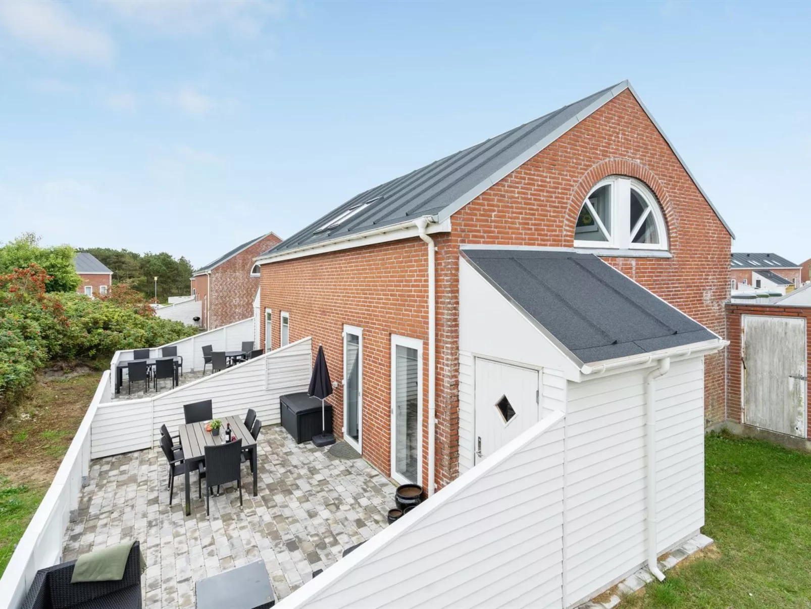 "Taima" - 2.3km from the sea in Western Jutland-Buiten