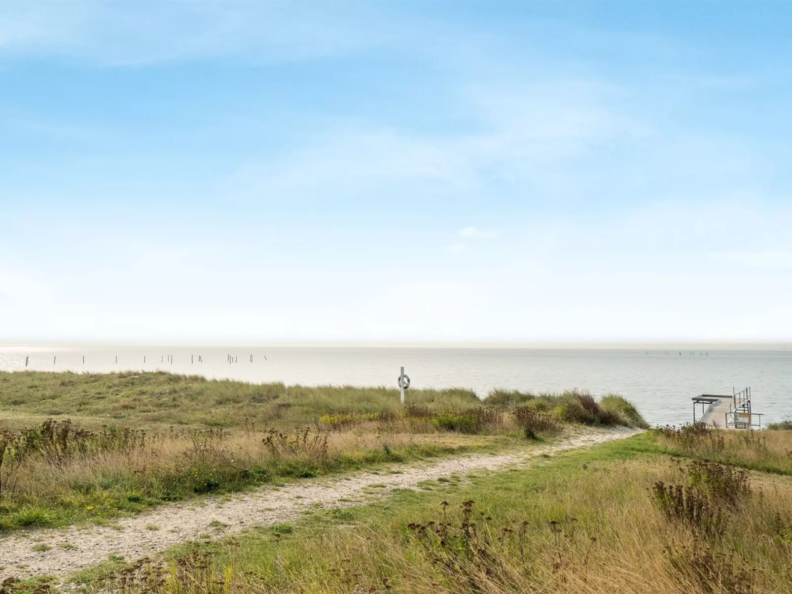 "Hattie" - 100m from the sea-Buiten