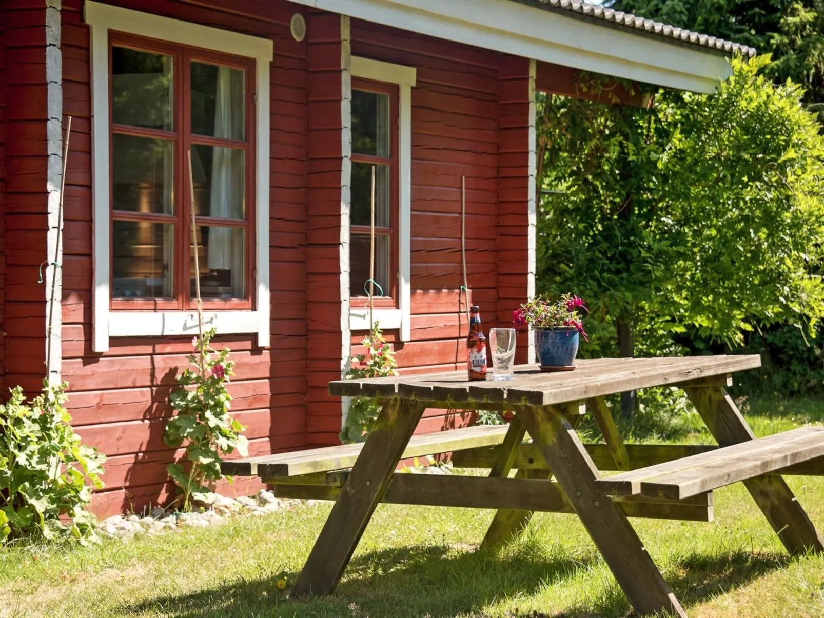 "Berit" - 700m from the sea-Buiten