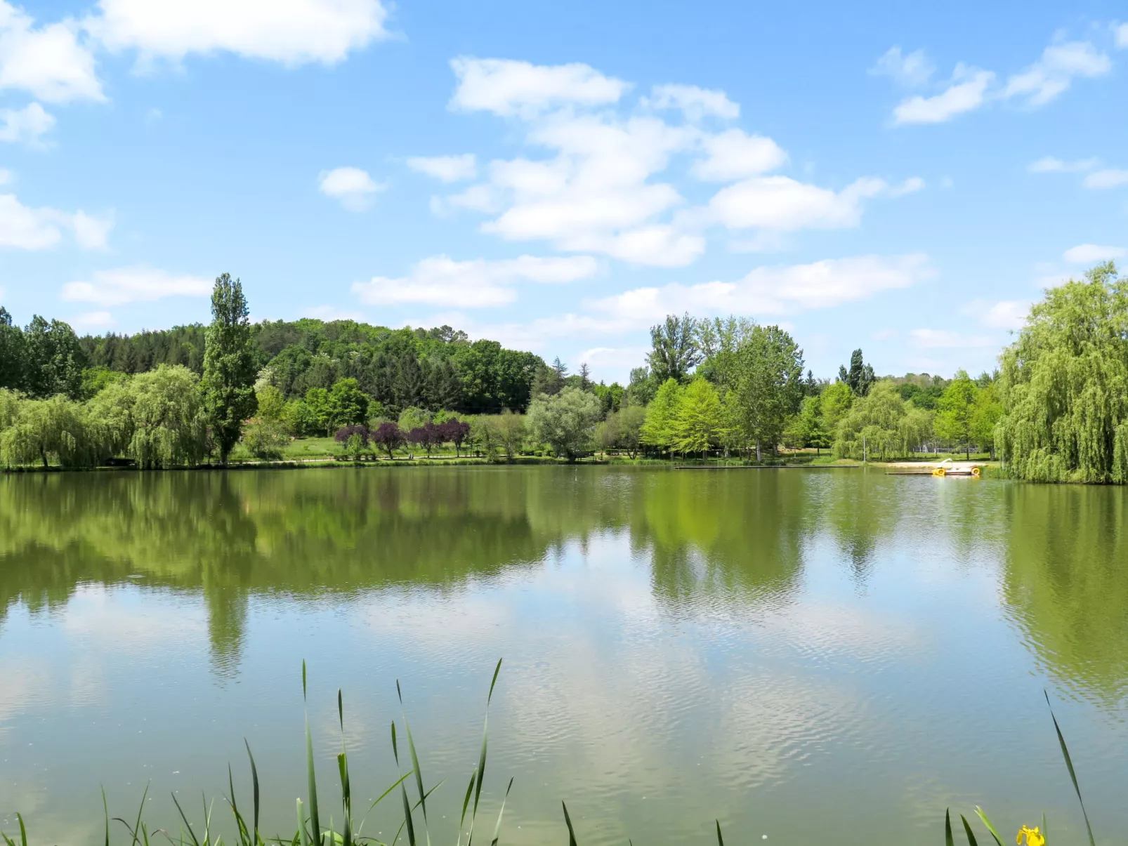 Le Champ du Lac-Omgeving