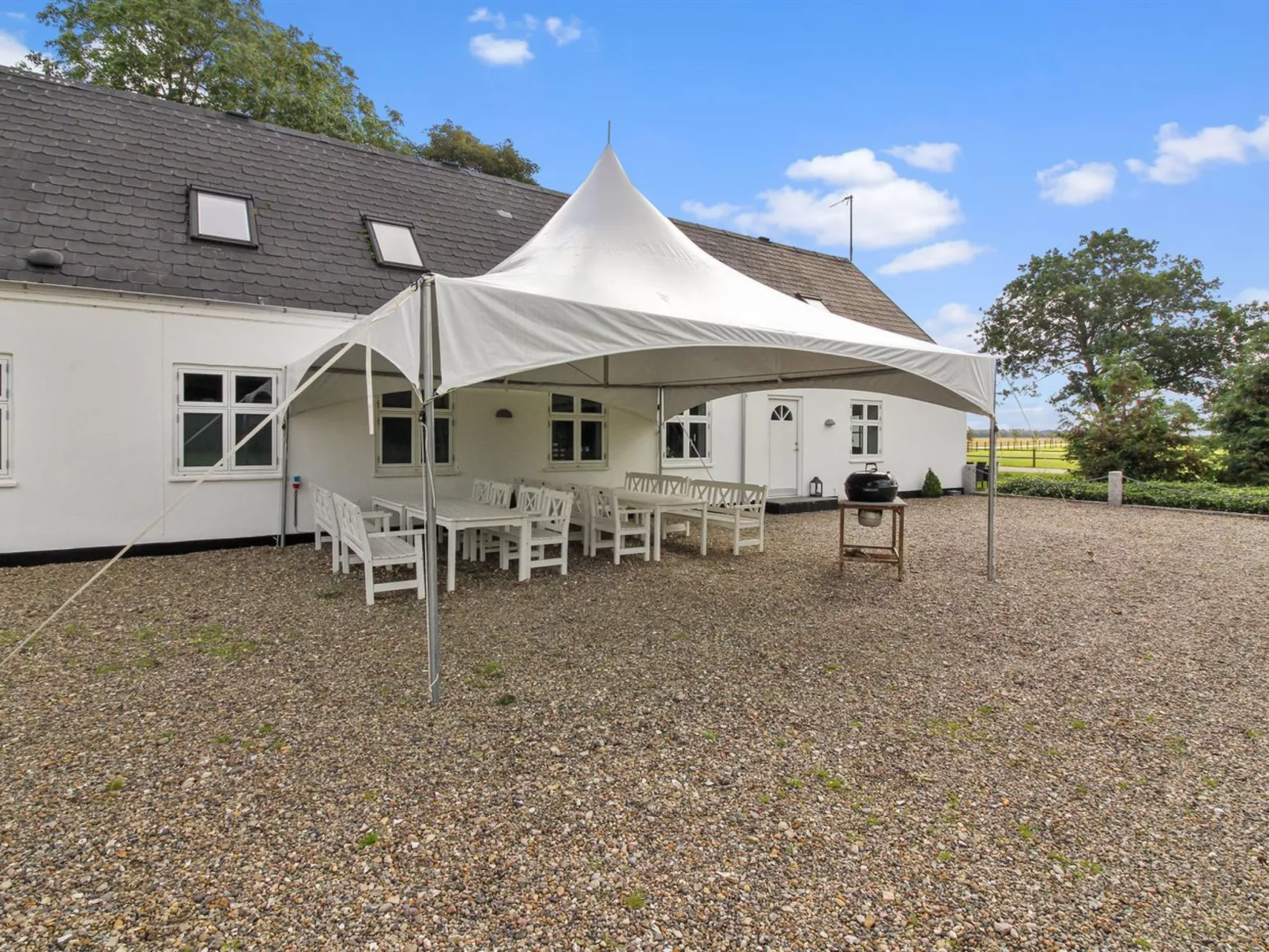 "Eini" - 4.5km from the sea-Binnen