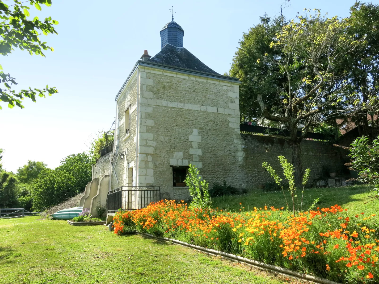 Le Pigeonnier-Buiten