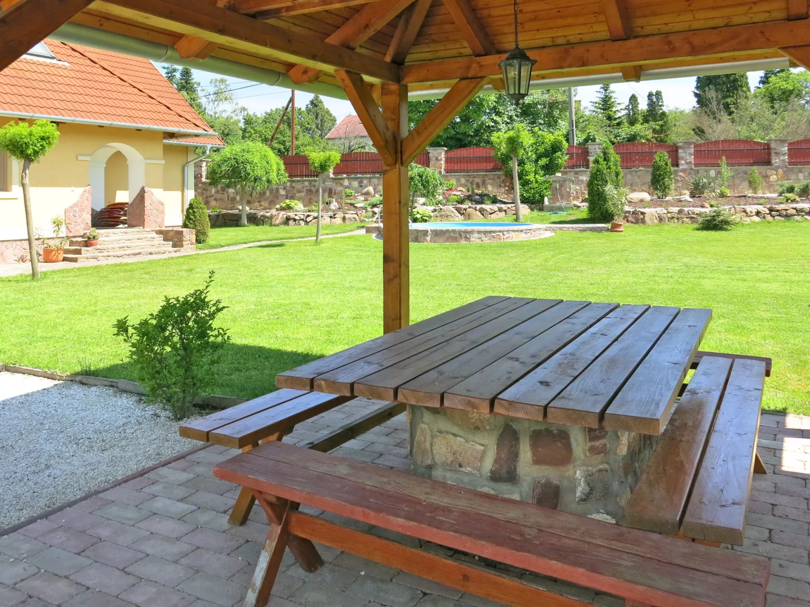 Horvath-Buiten