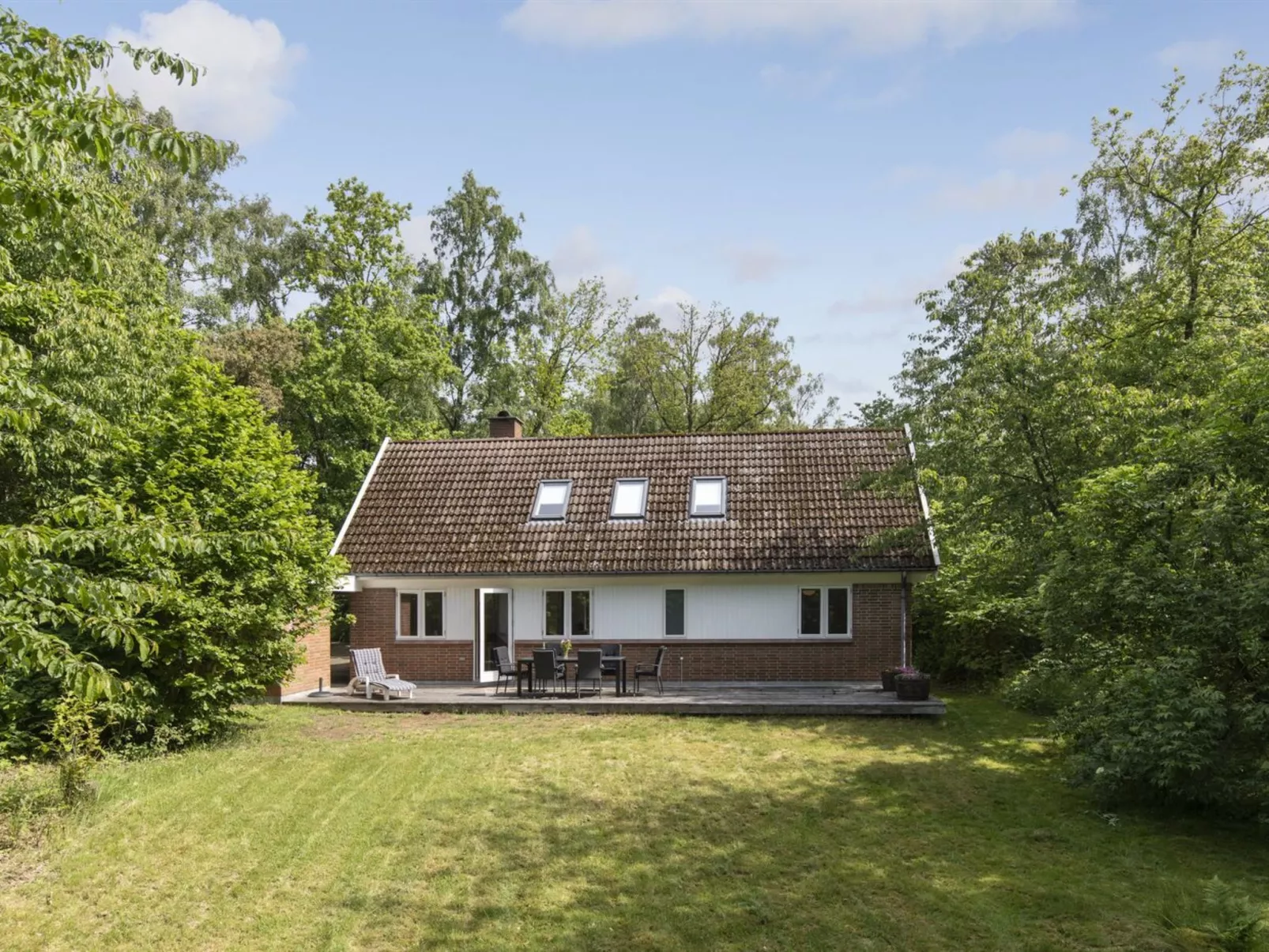 "Friis" - 200m from the sea