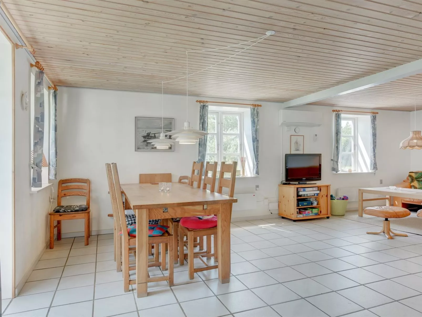 "Ilja" - 400m from the sea