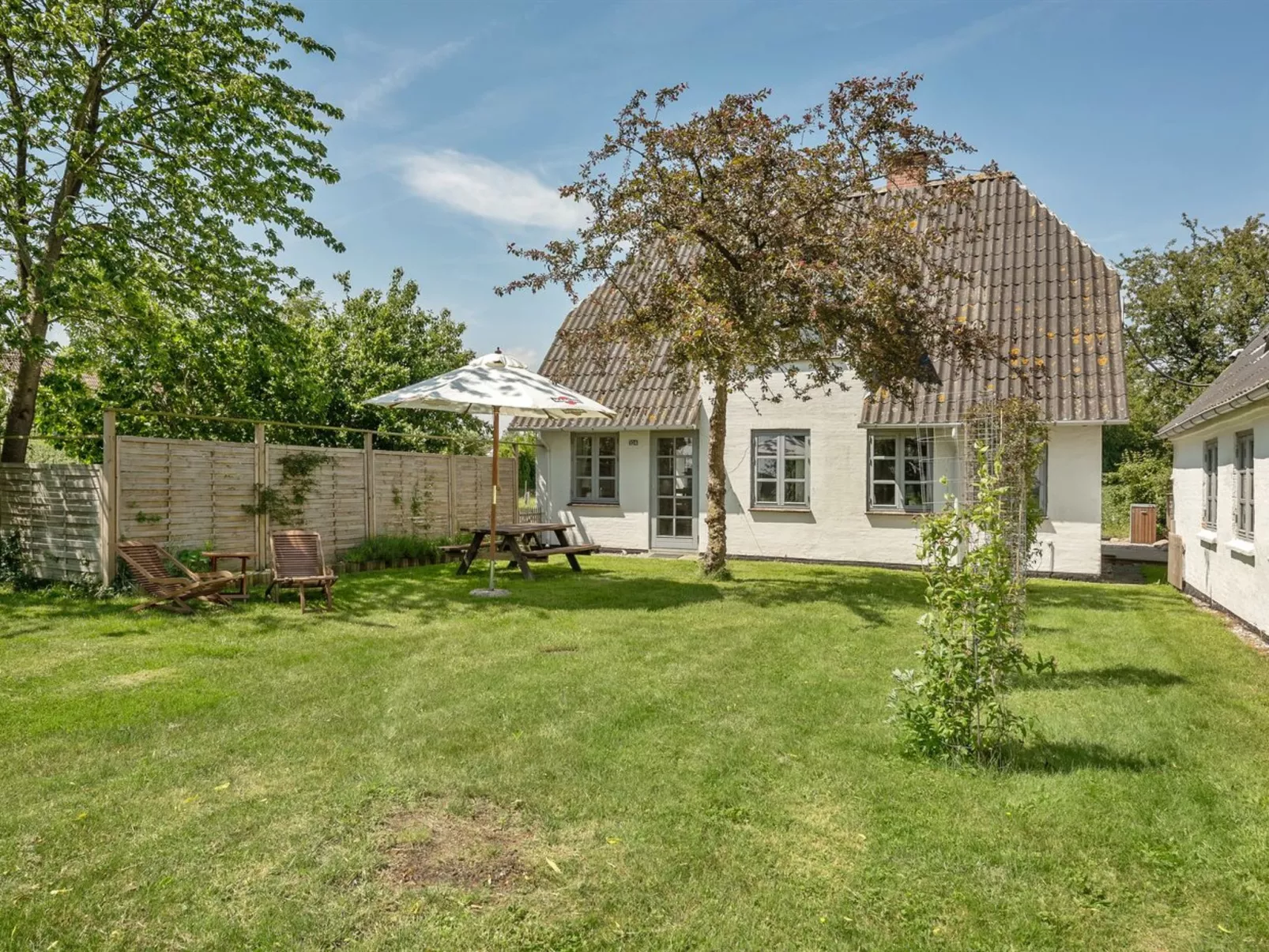 "Ilja" - 400m from the sea-Binnen